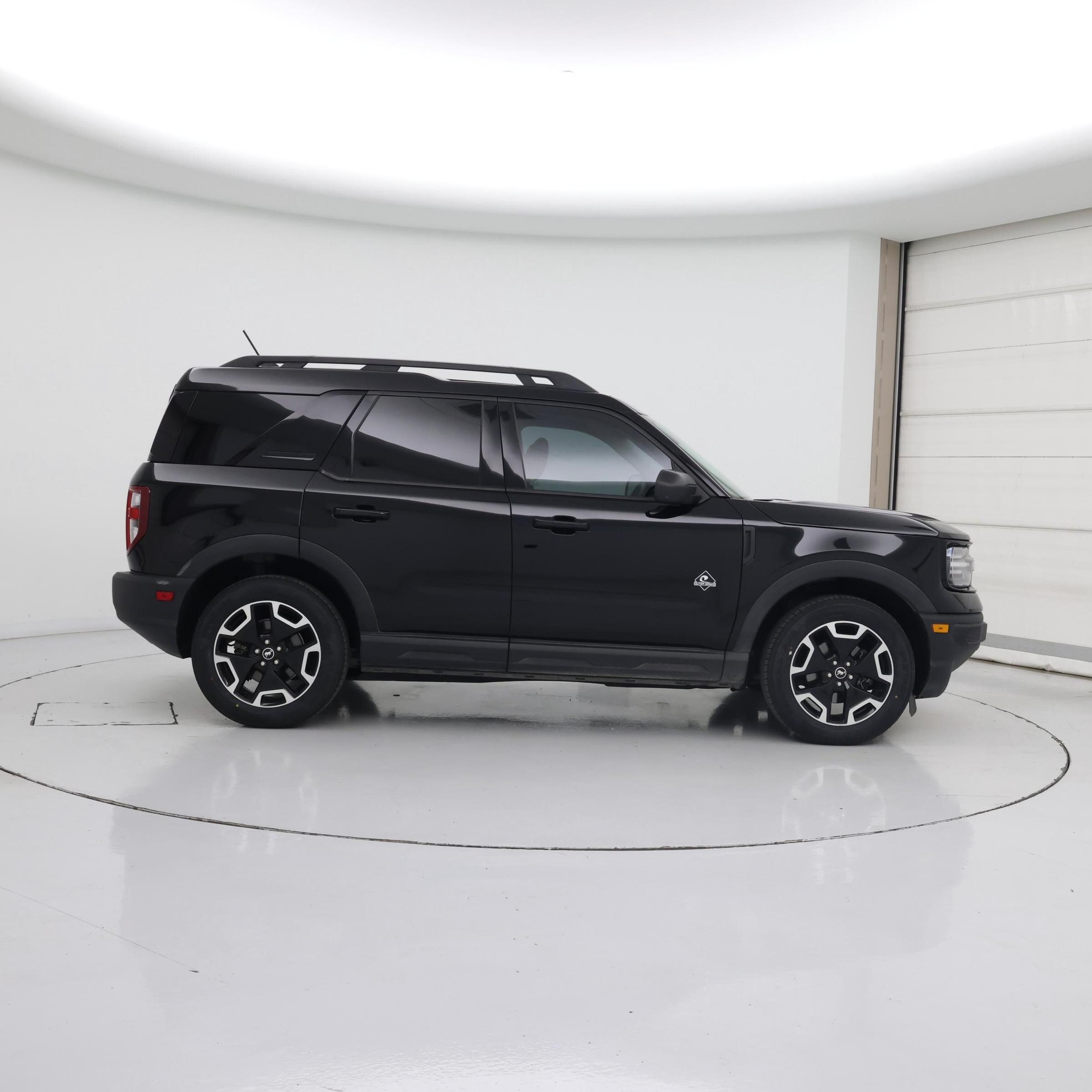 Thumbnail: 2022 Ford Bronco Sport - 7