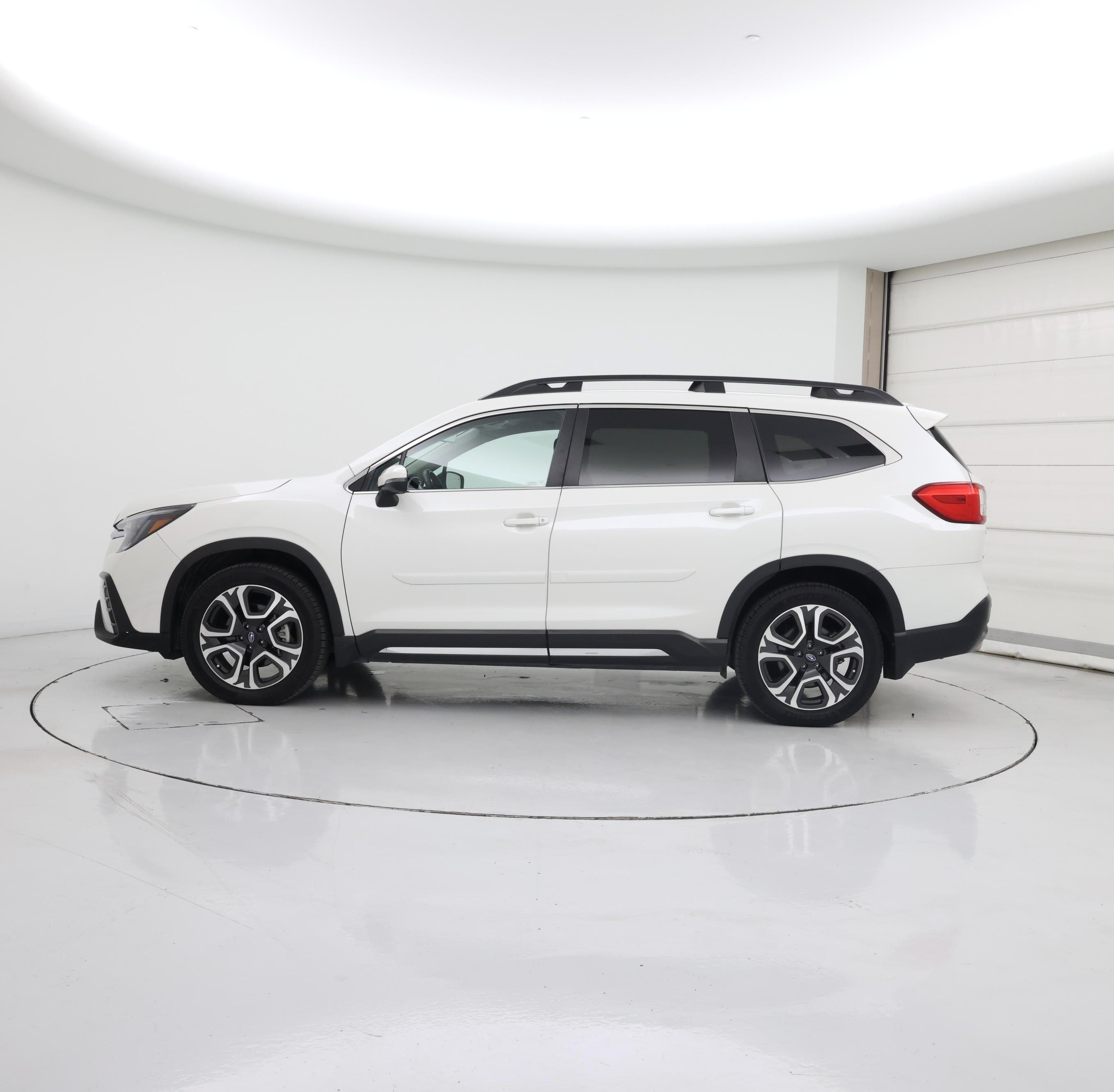 Thumbnail: 2023 Subaru Ascent - 3