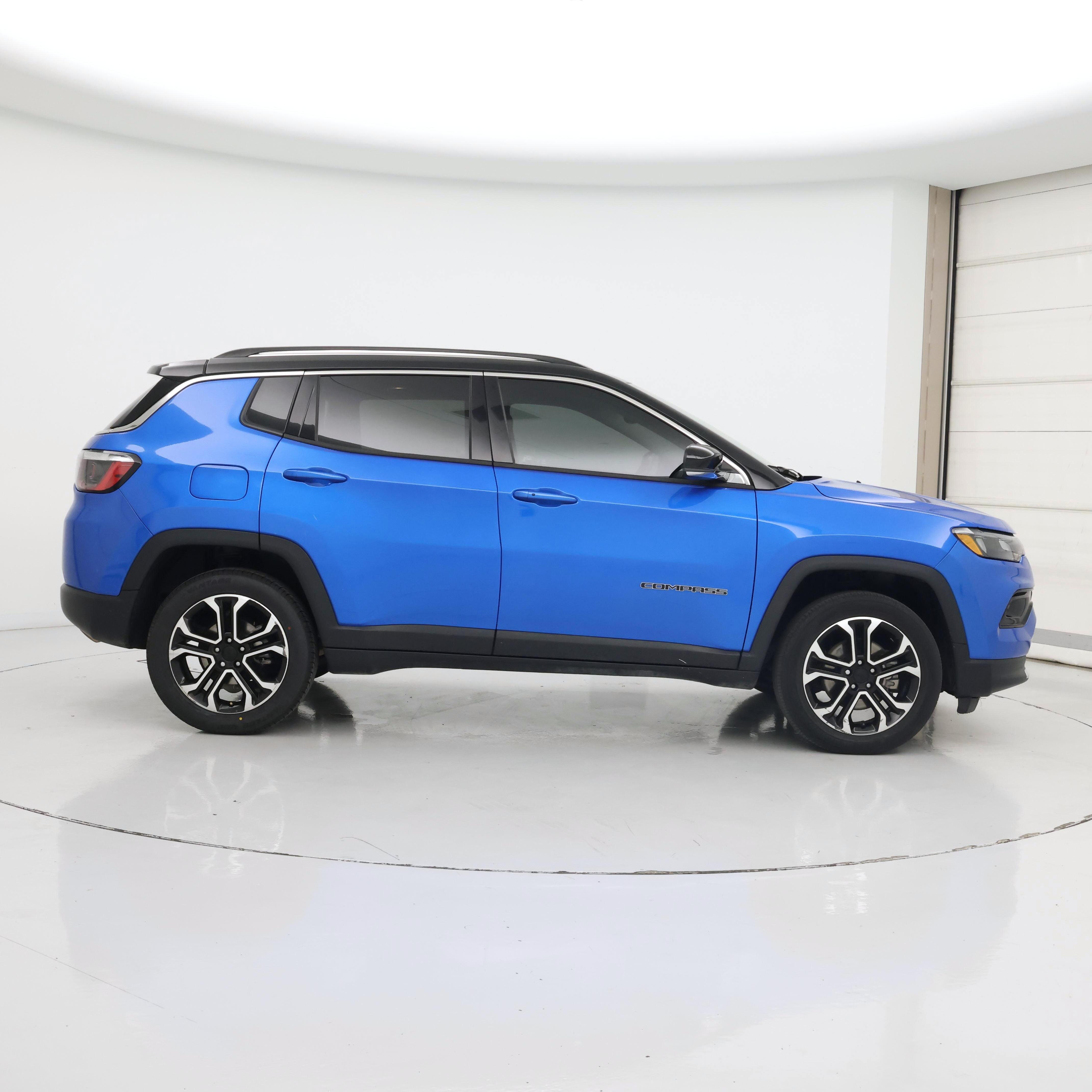 Thumbnail: 2022 Jeep Compass - 7