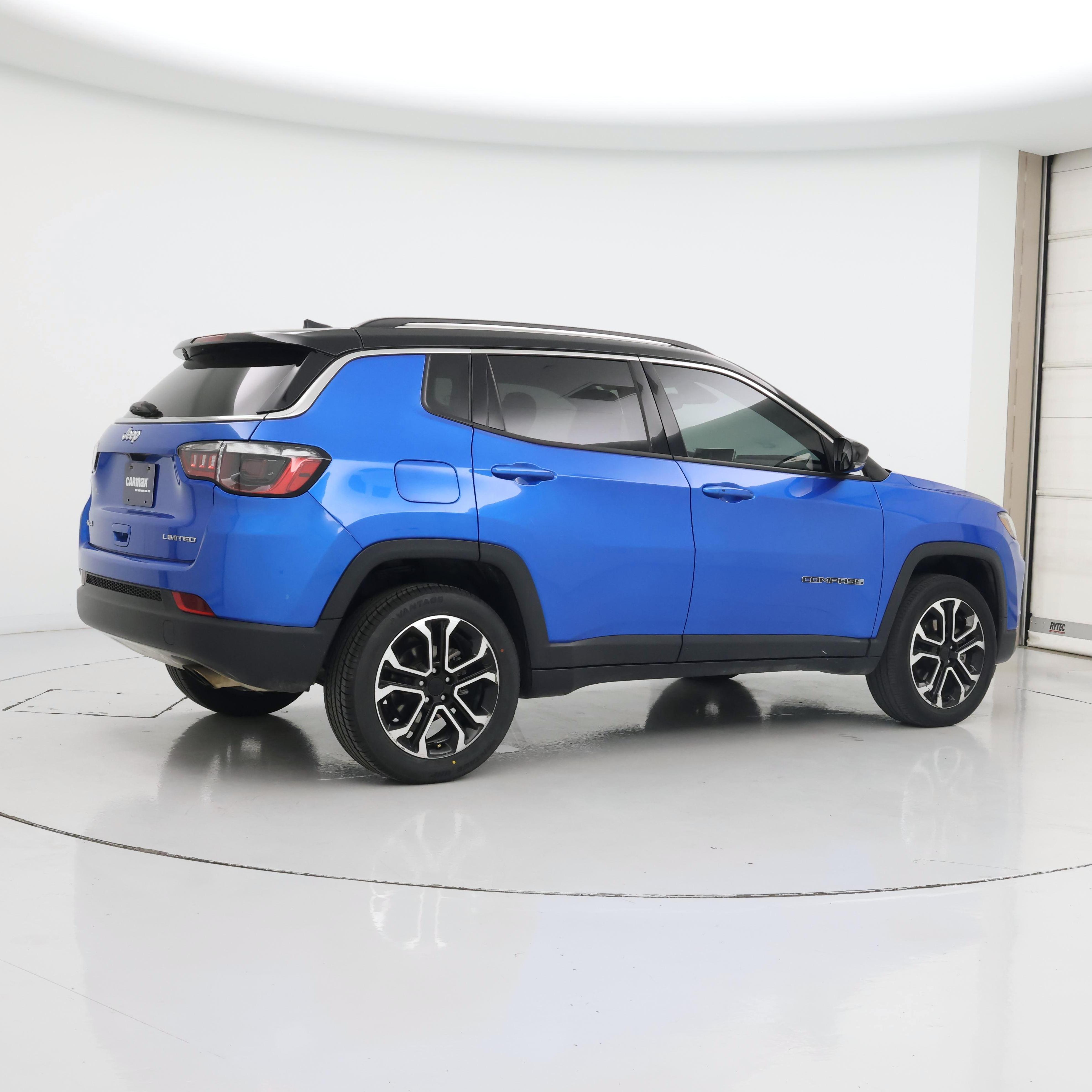Thumbnail: 2022 Jeep Compass - 8