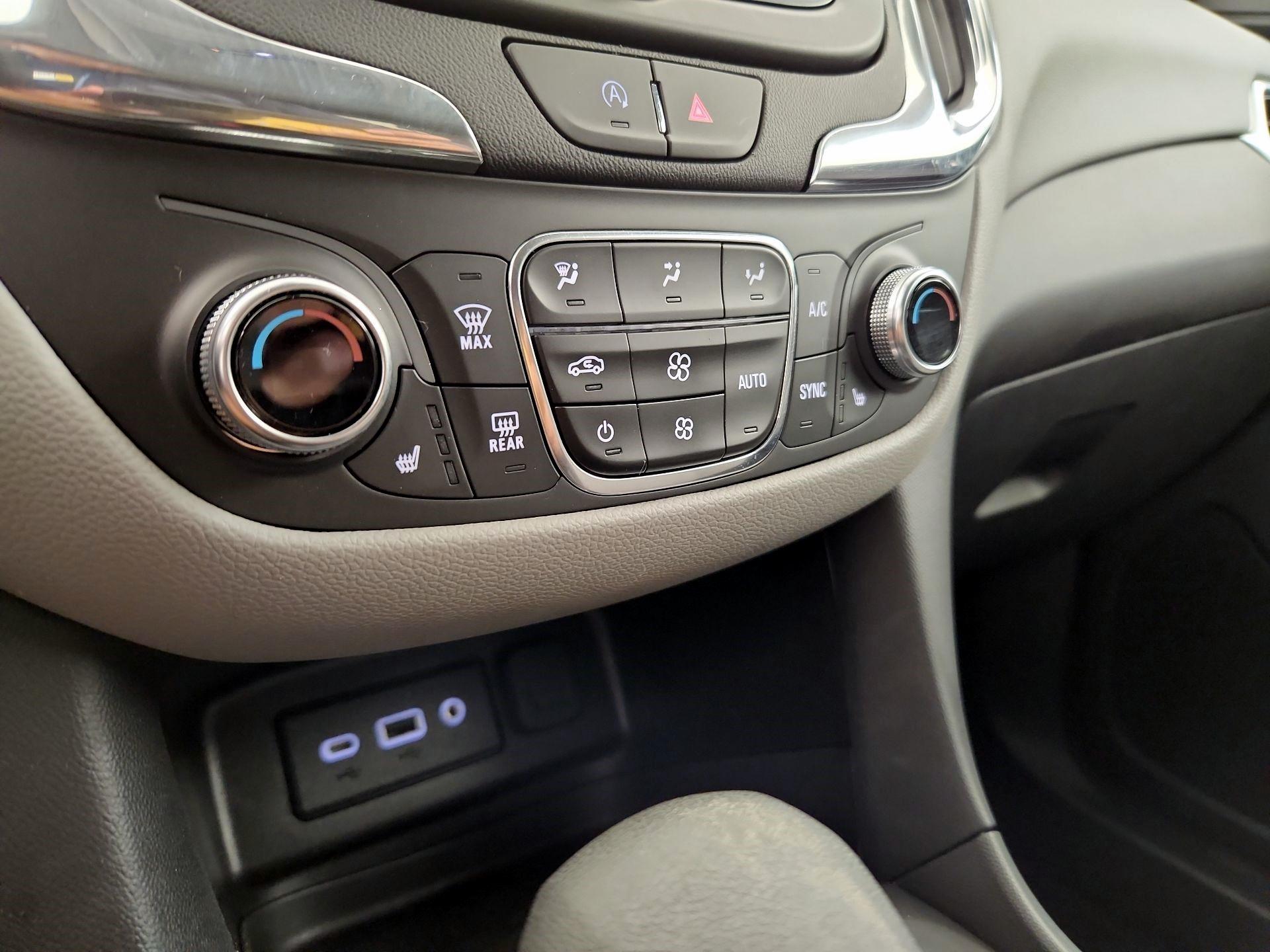 Thumbnail: 2023 Chevrolet Equinox - 16