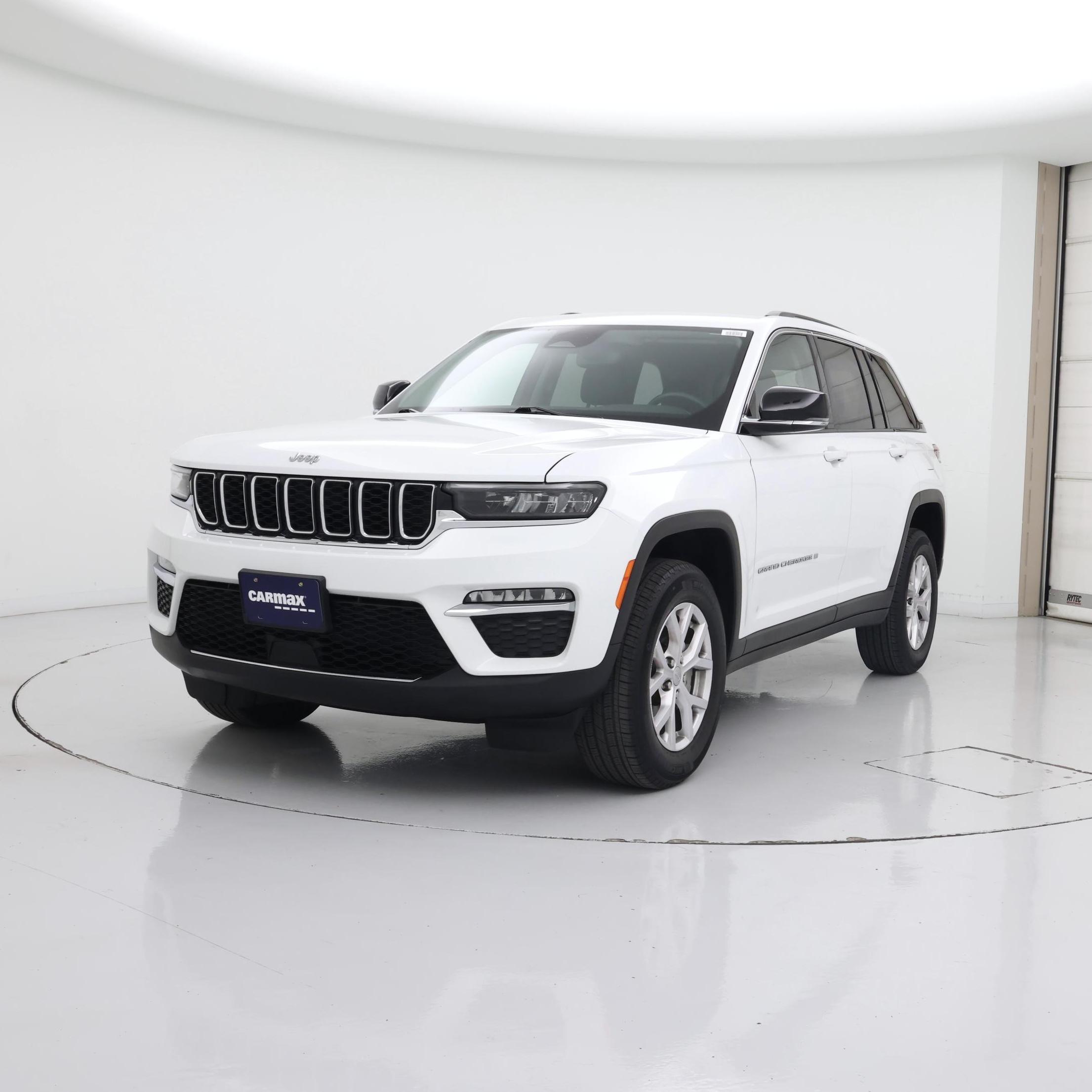 Thumbnail: 2022 Jeep Grand Cherokee - 4