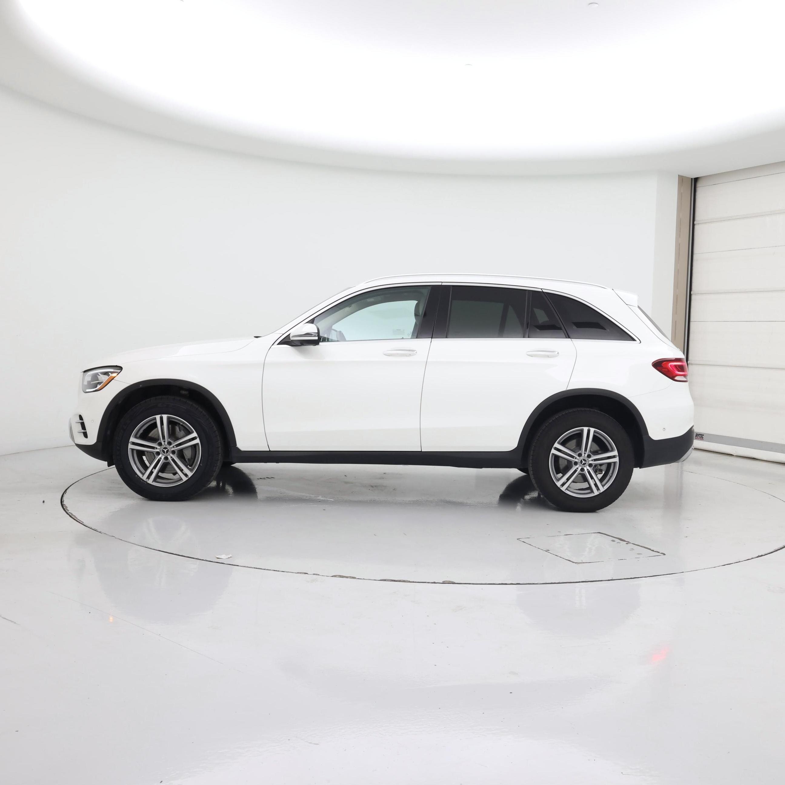 Thumbnail: 2022 Mercedes-Benz GLC - 3