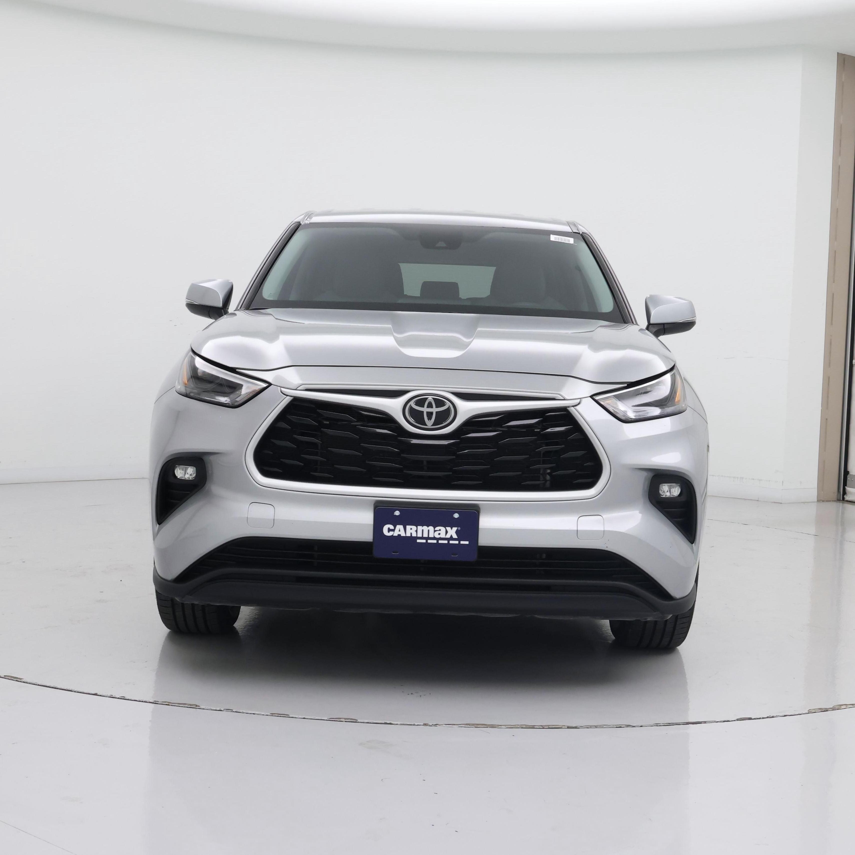 Thumbnail: 2023 Toyota Highlander - 5