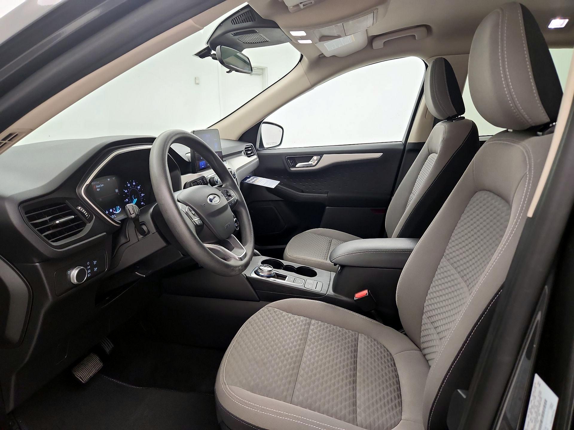 Thumbnail: 2020 Ford Escape - 11