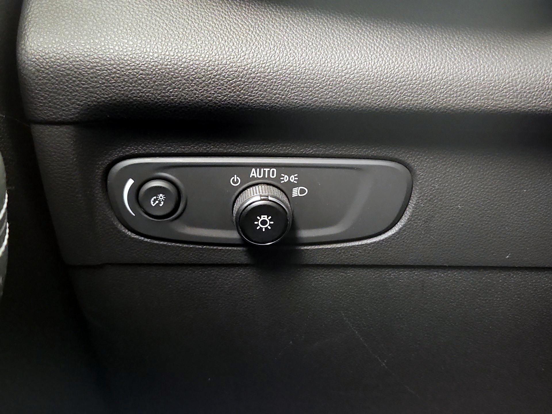 Thumbnail: 2021 Buick Envision - 13