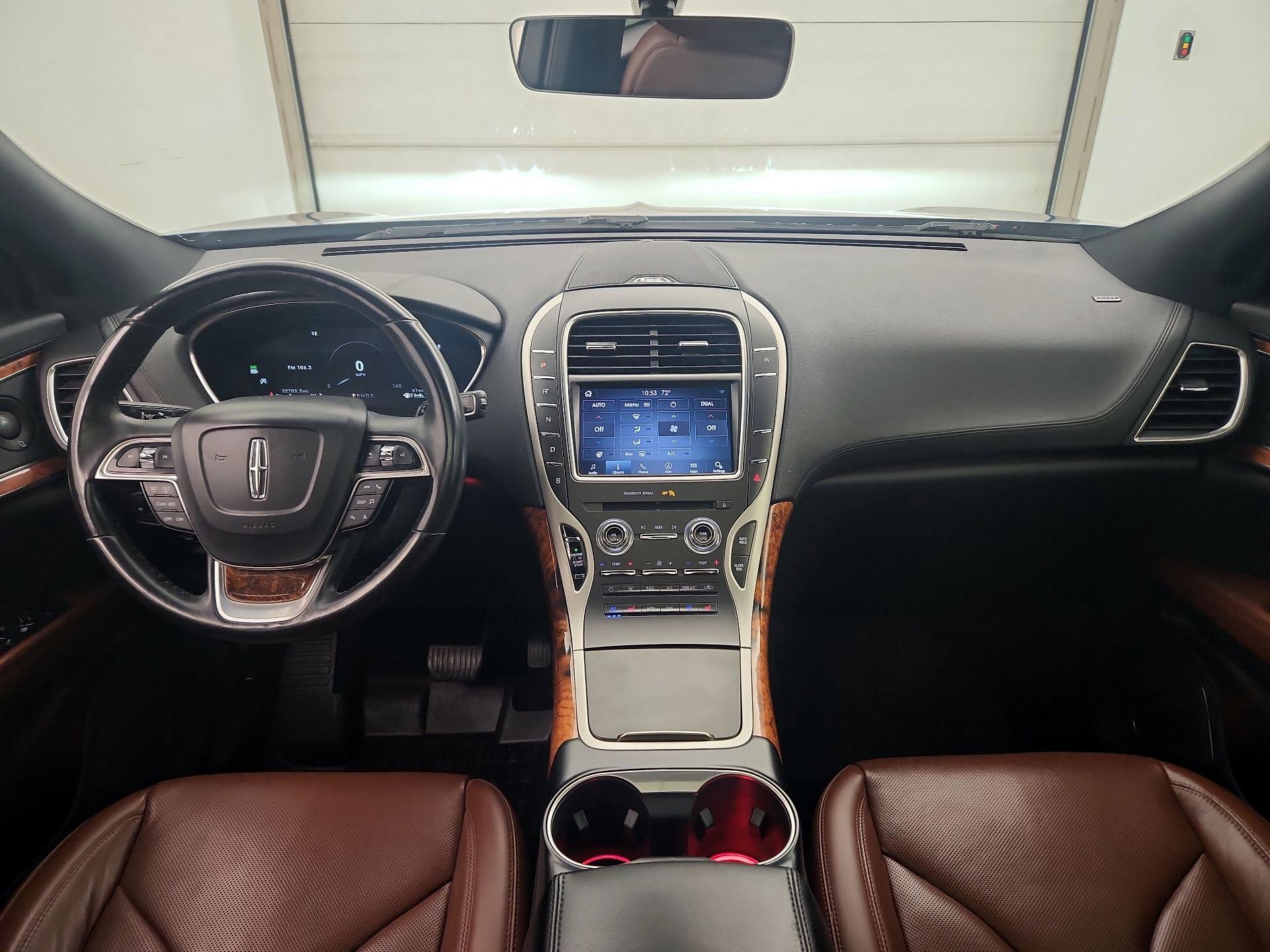 Thumbnail: 2020 Lincoln Nautilus - 9