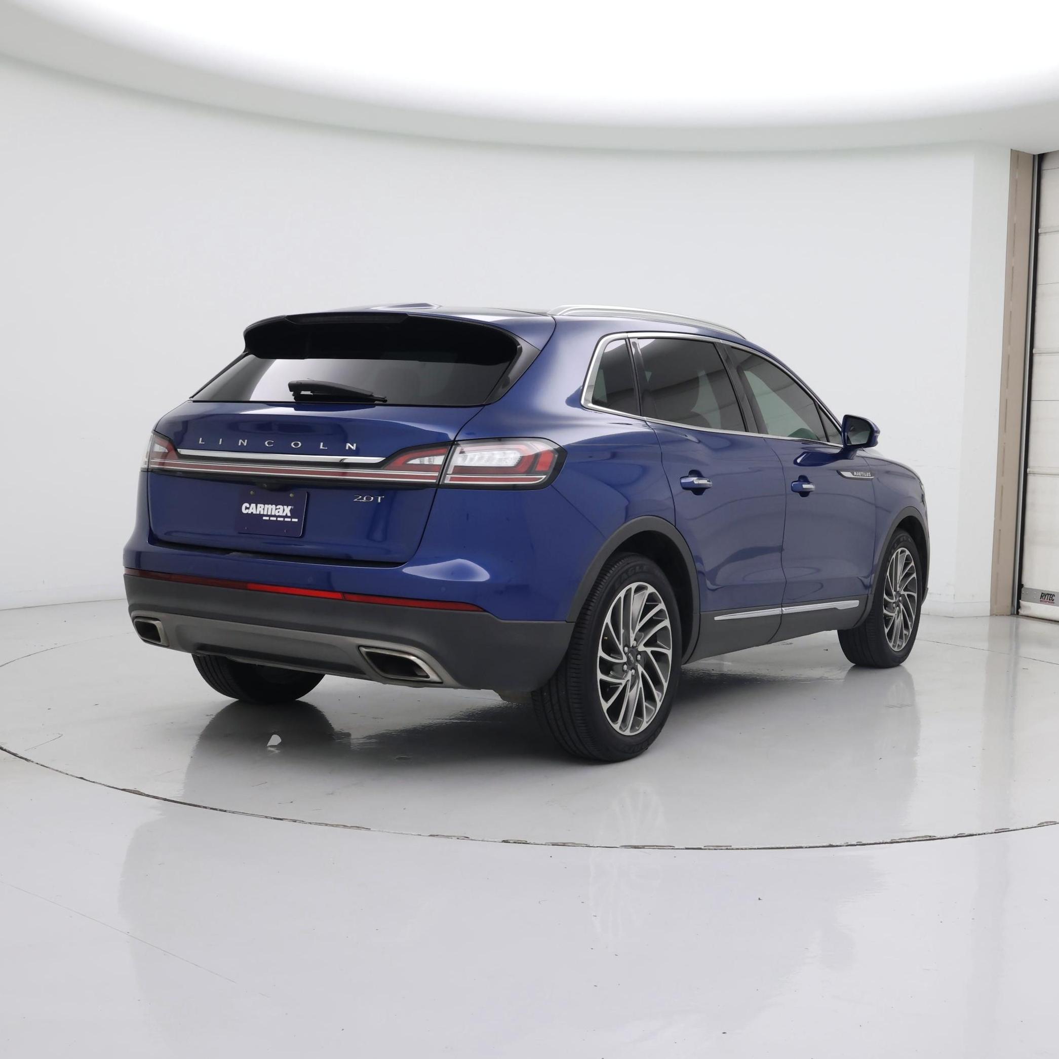 Thumbnail: 2020 Lincoln Nautilus - 8