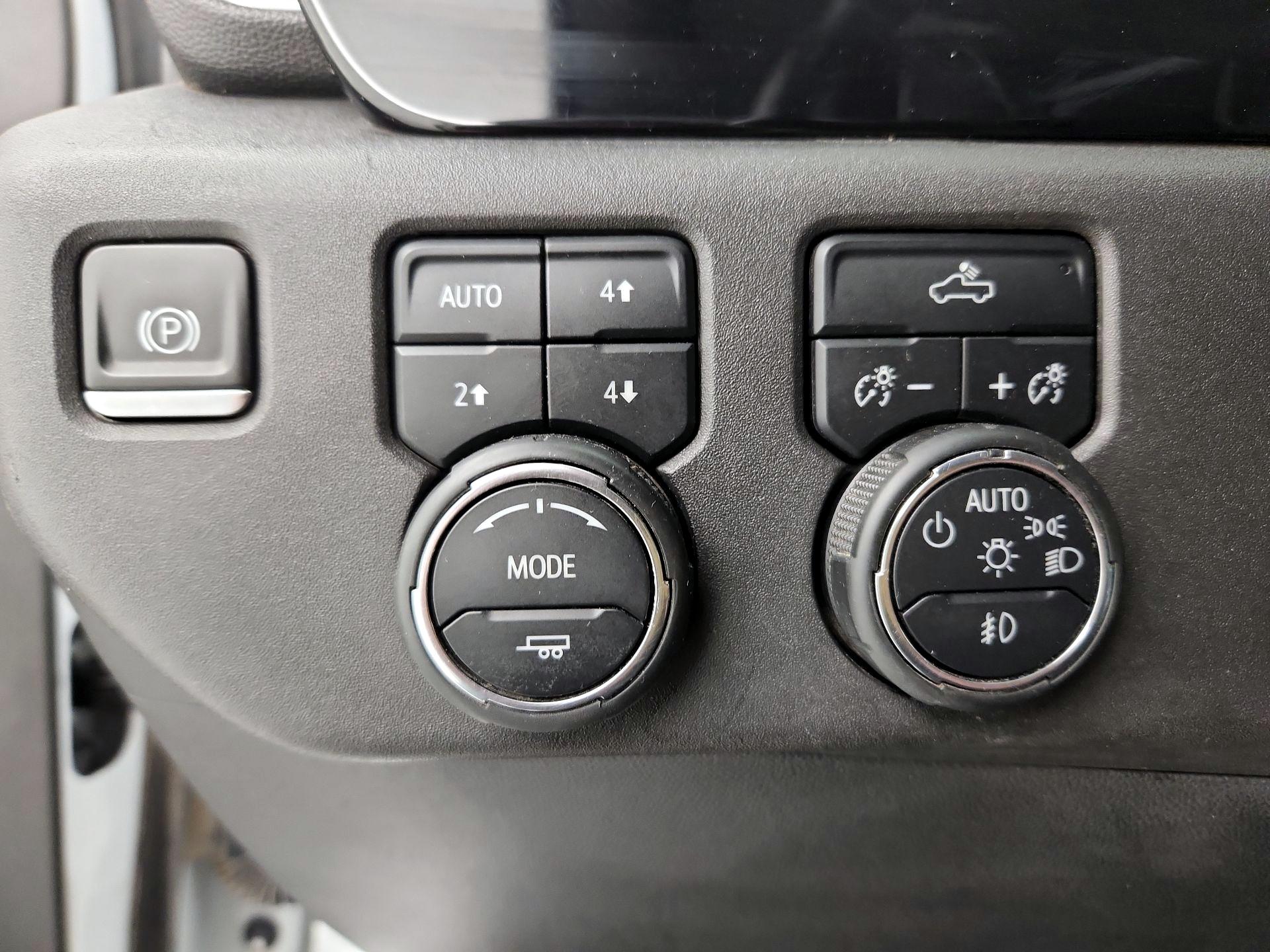 Thumbnail: 2023 Chevrolet Silverado 1500 - 13