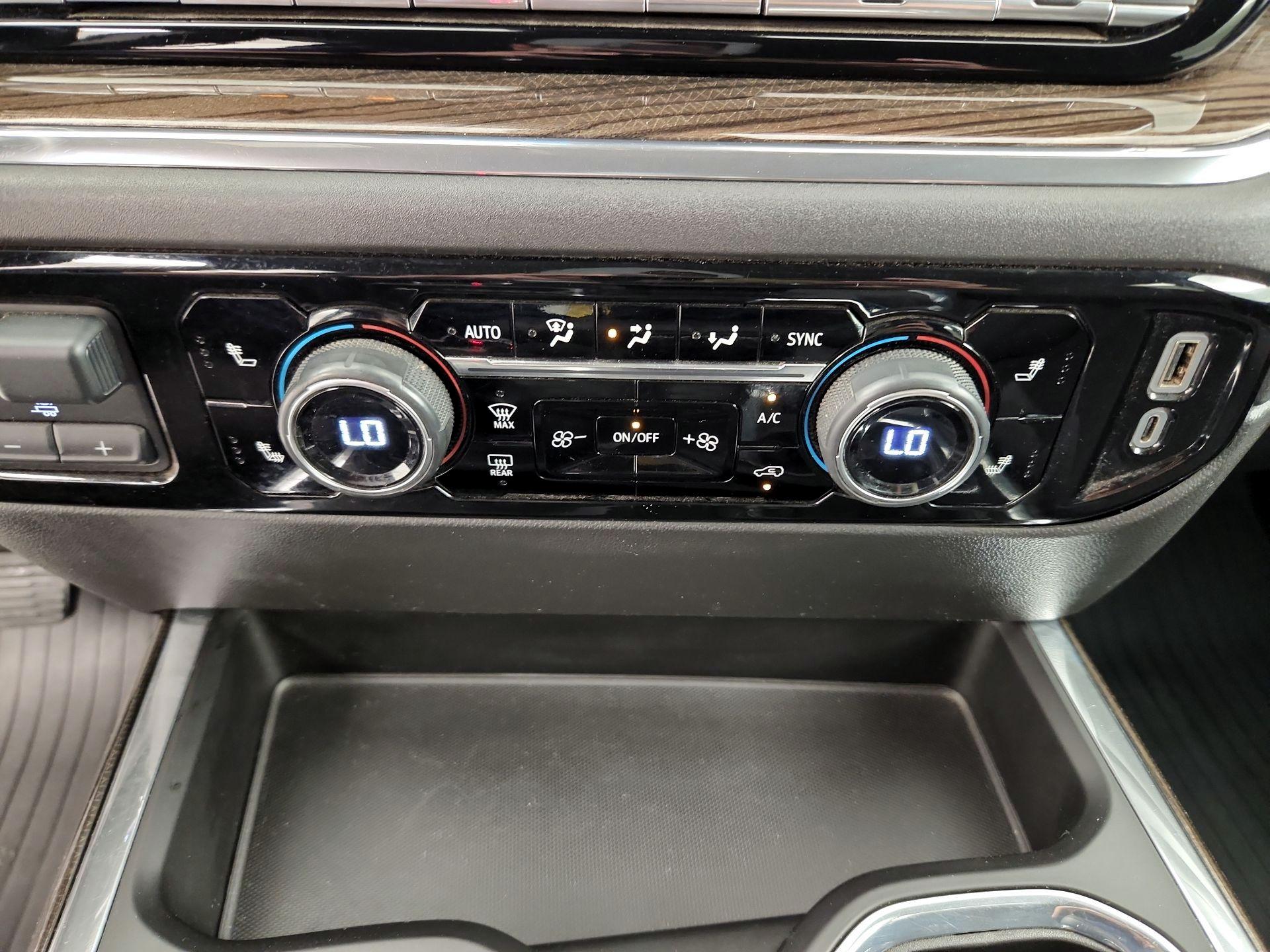 Thumbnail: 2023 Chevrolet Silverado 1500 - 17