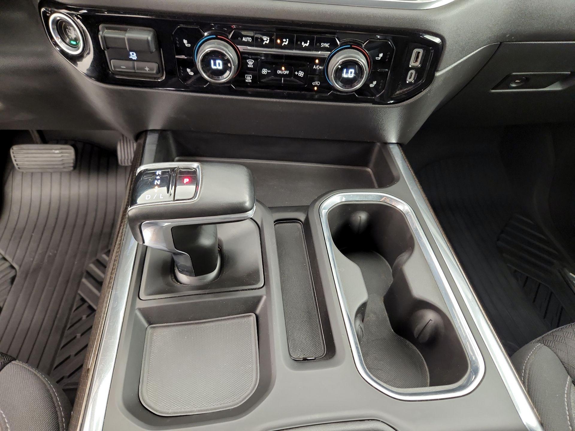 Thumbnail: 2023 Chevrolet Silverado 1500 - 18