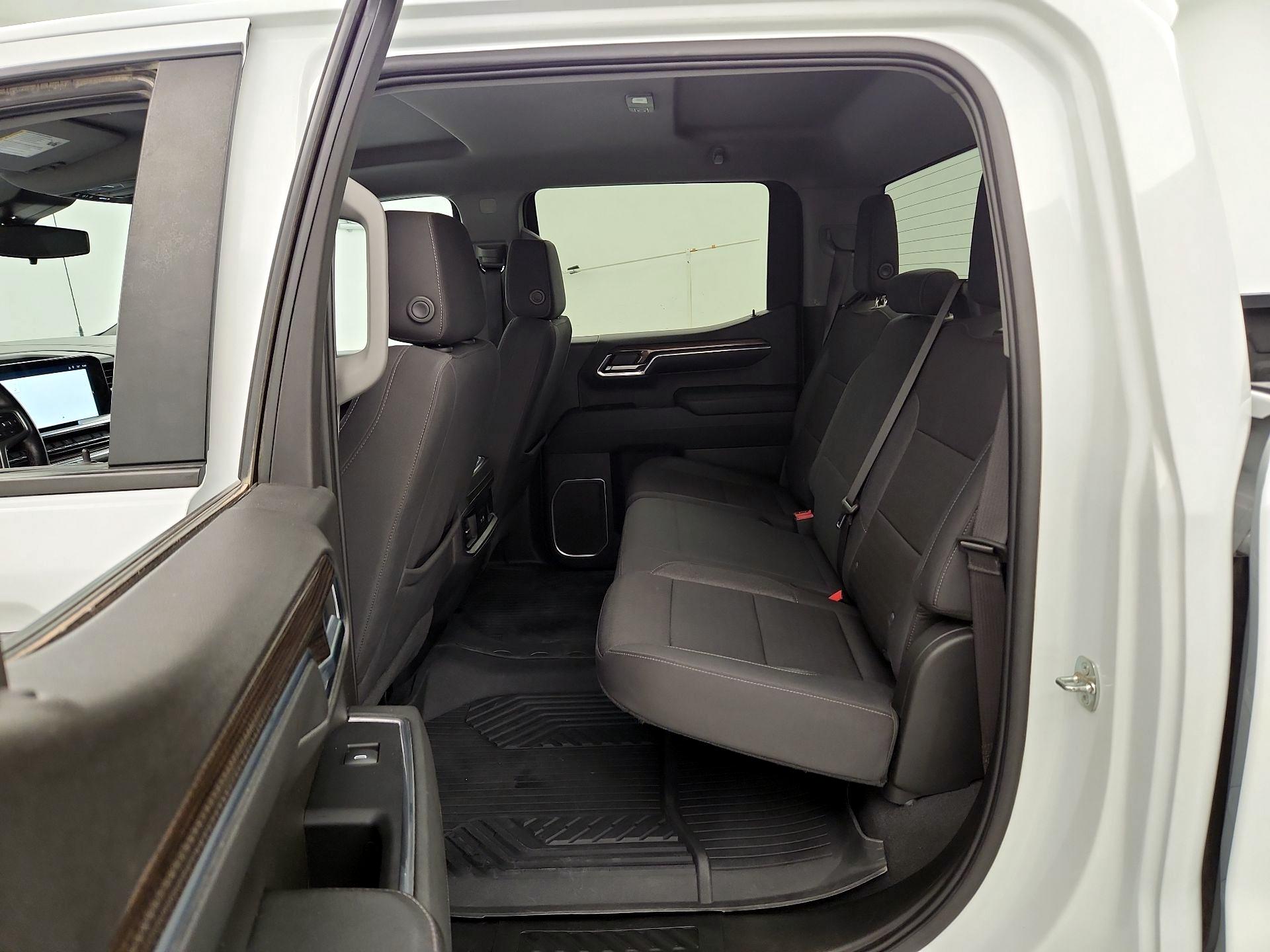 Thumbnail: 2023 Chevrolet Silverado 1500 - 20