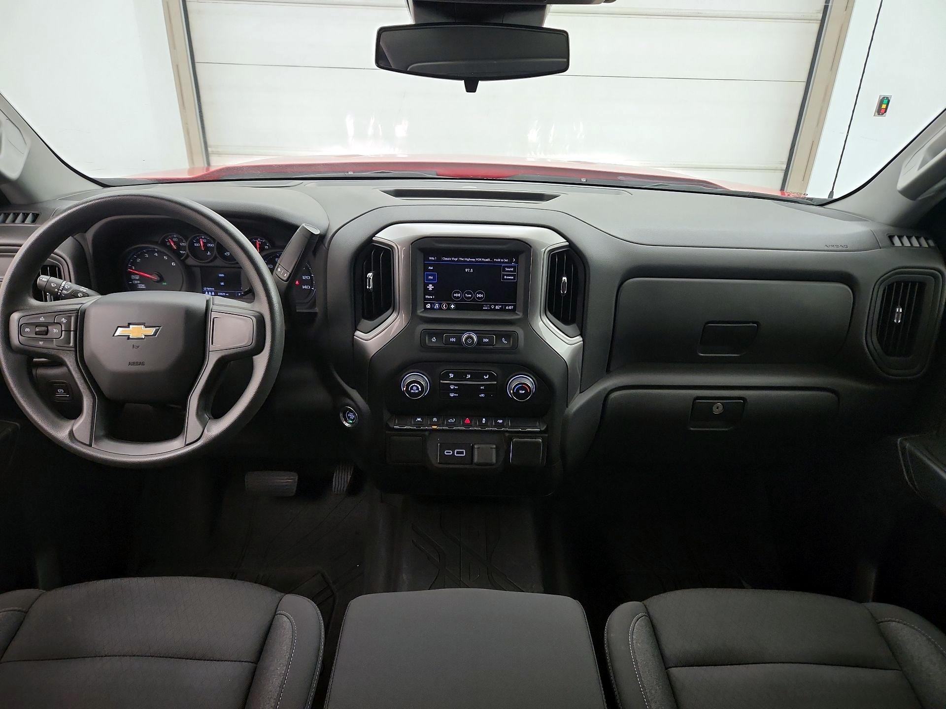 Thumbnail: 2024 Chevrolet Silverado 1500 - 9