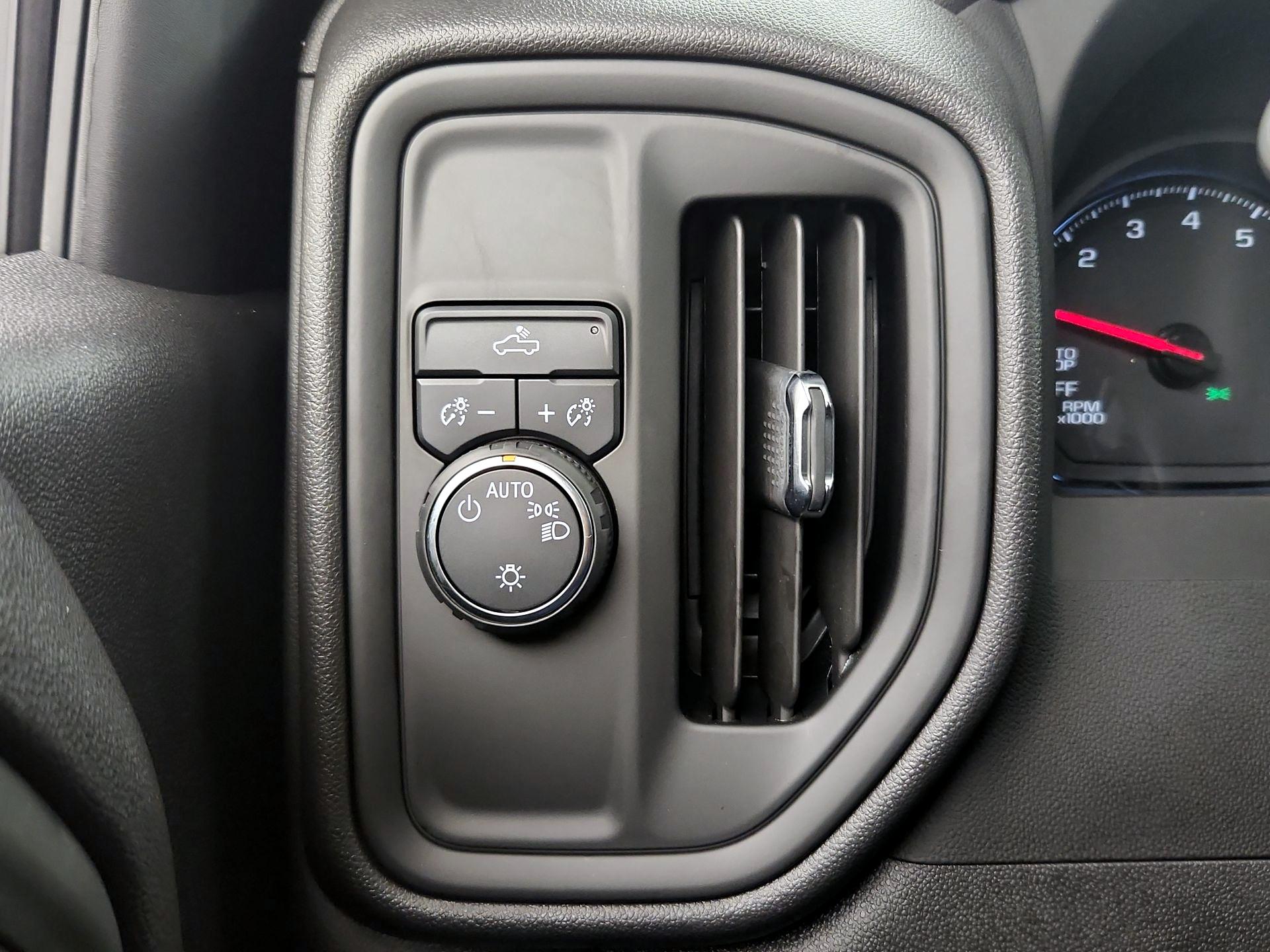 Thumbnail: 2024 Chevrolet Silverado 1500 - 13