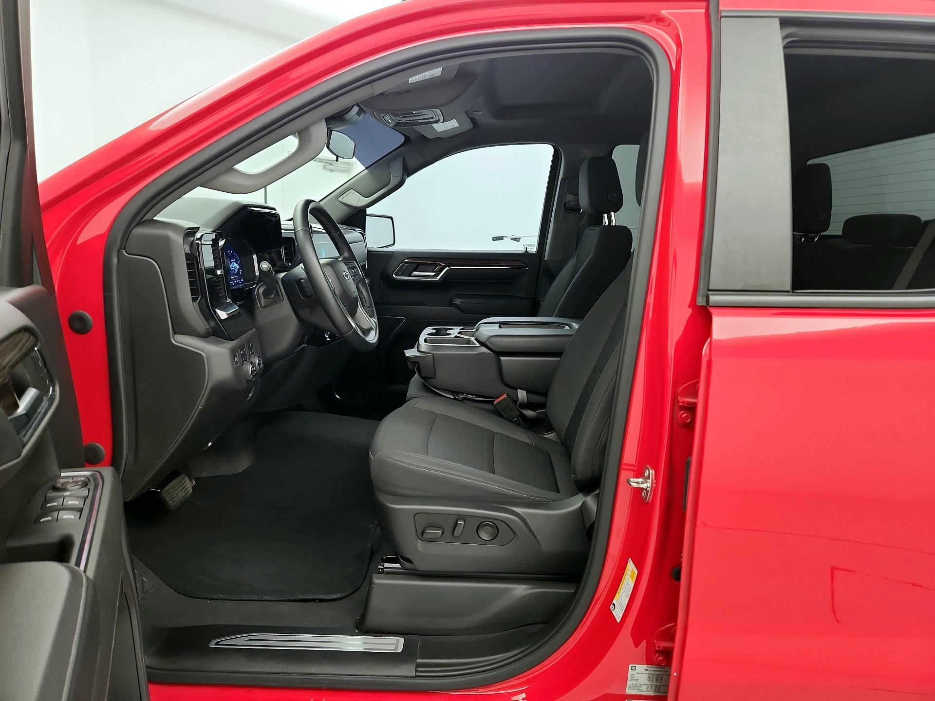 Thumbnail: 2023 Chevrolet Silverado 1500 - 11