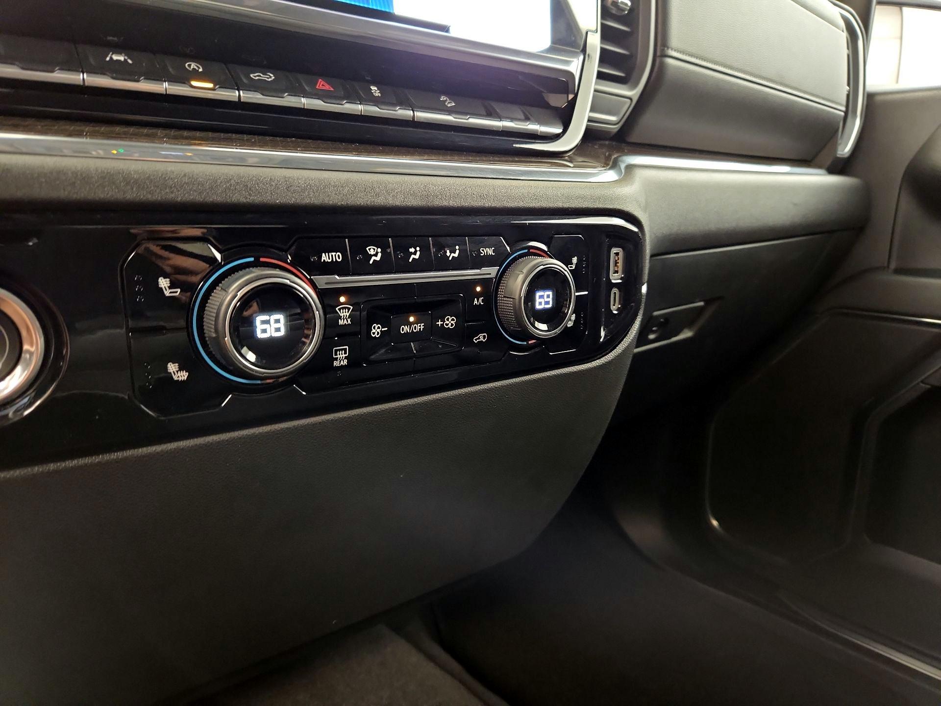 Thumbnail: 2023 Chevrolet Silverado 1500 - 16