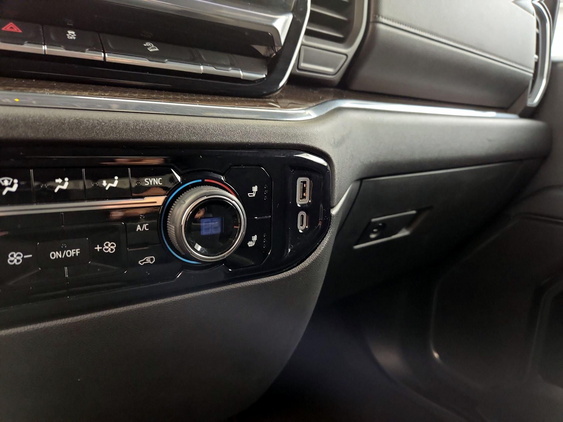 Thumbnail: 2023 Chevrolet Silverado 1500 - 18