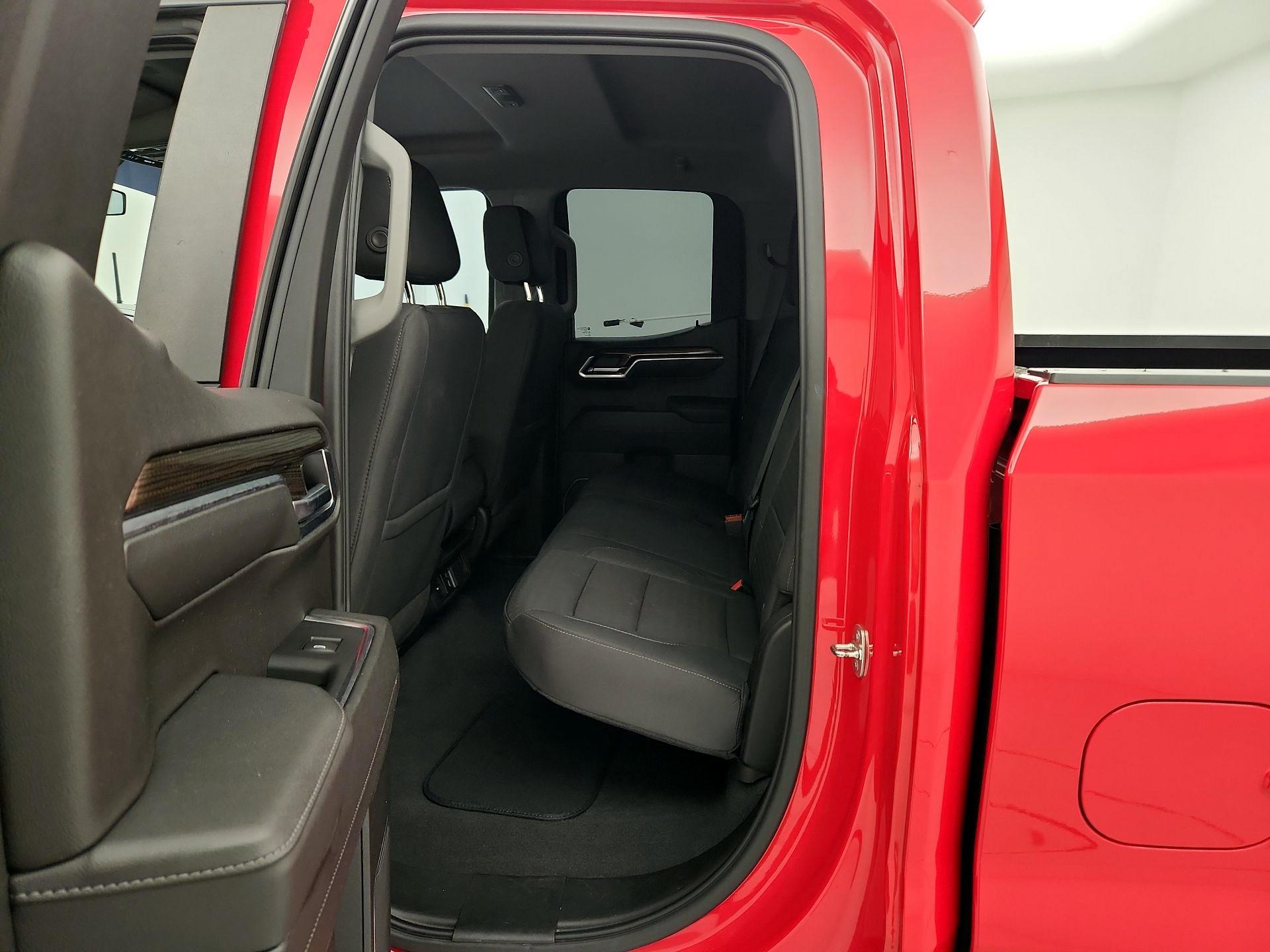 Thumbnail: 2023 Chevrolet Silverado 1500 - 19