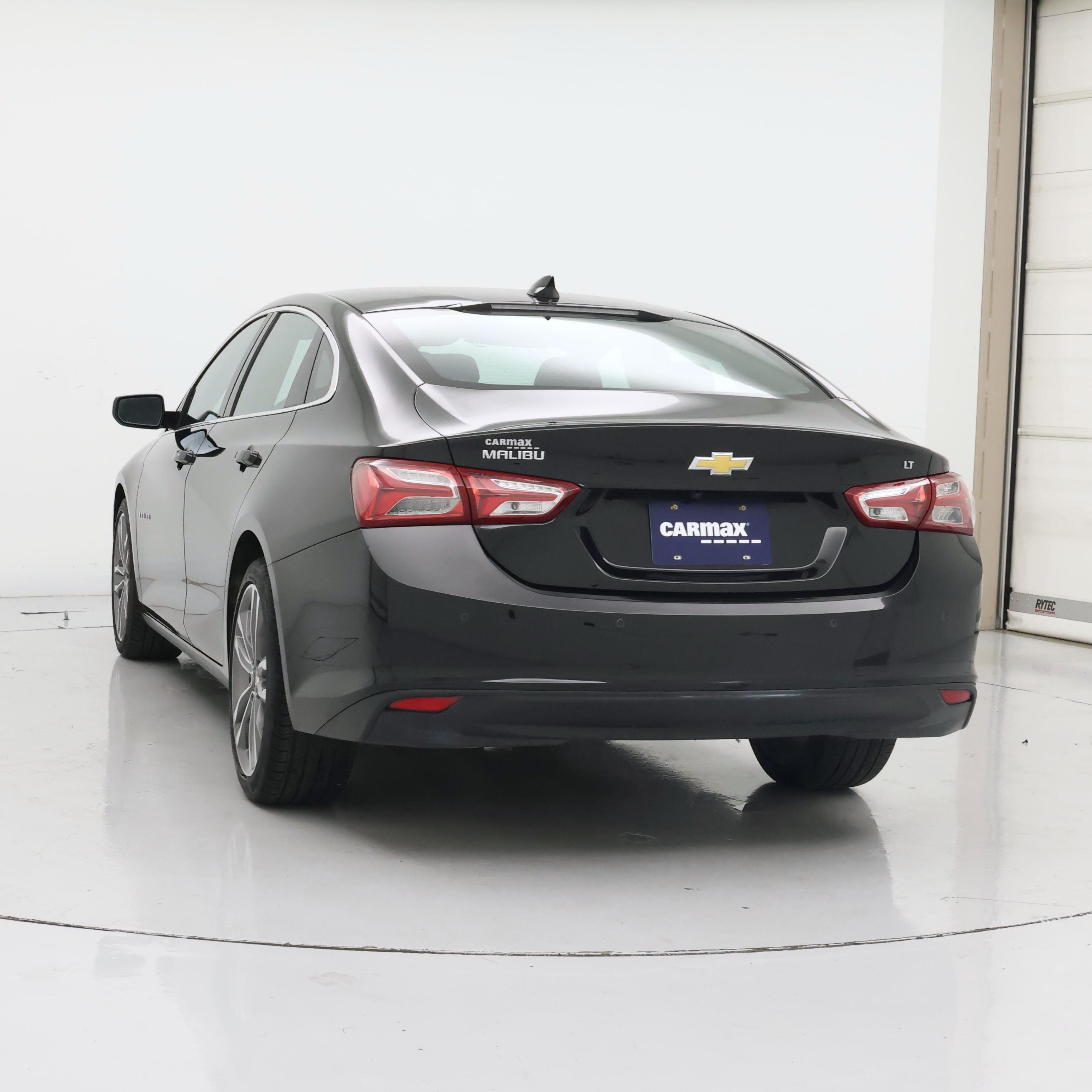 Thumbnail: 2022 Chevrolet Malibu - 2