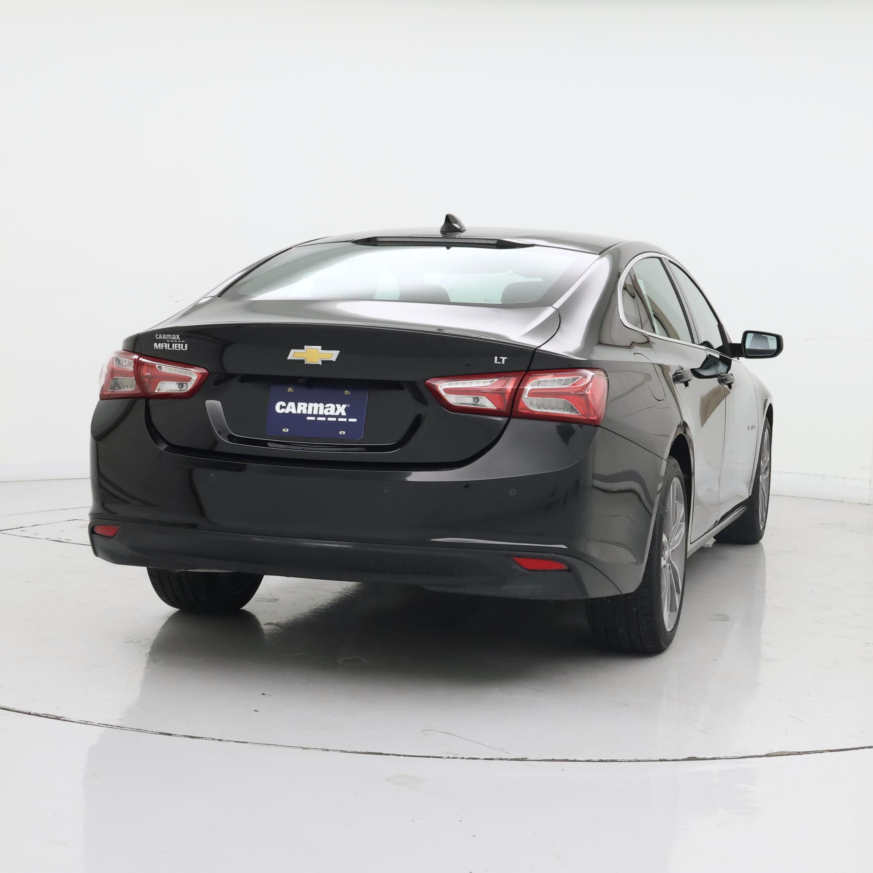 Thumbnail: 2022 Chevrolet Malibu - 6
