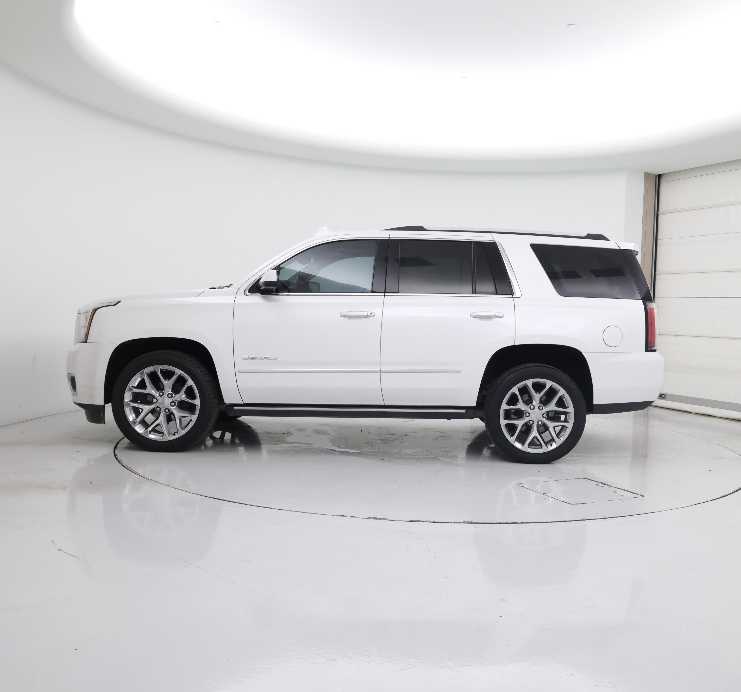 Thumbnail: 2020 GMC Yukon - 3