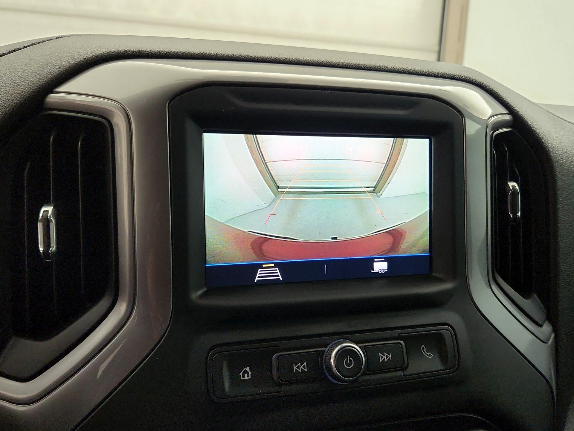 Thumbnail: 2022 Chevrolet Silverado 1500 - 14