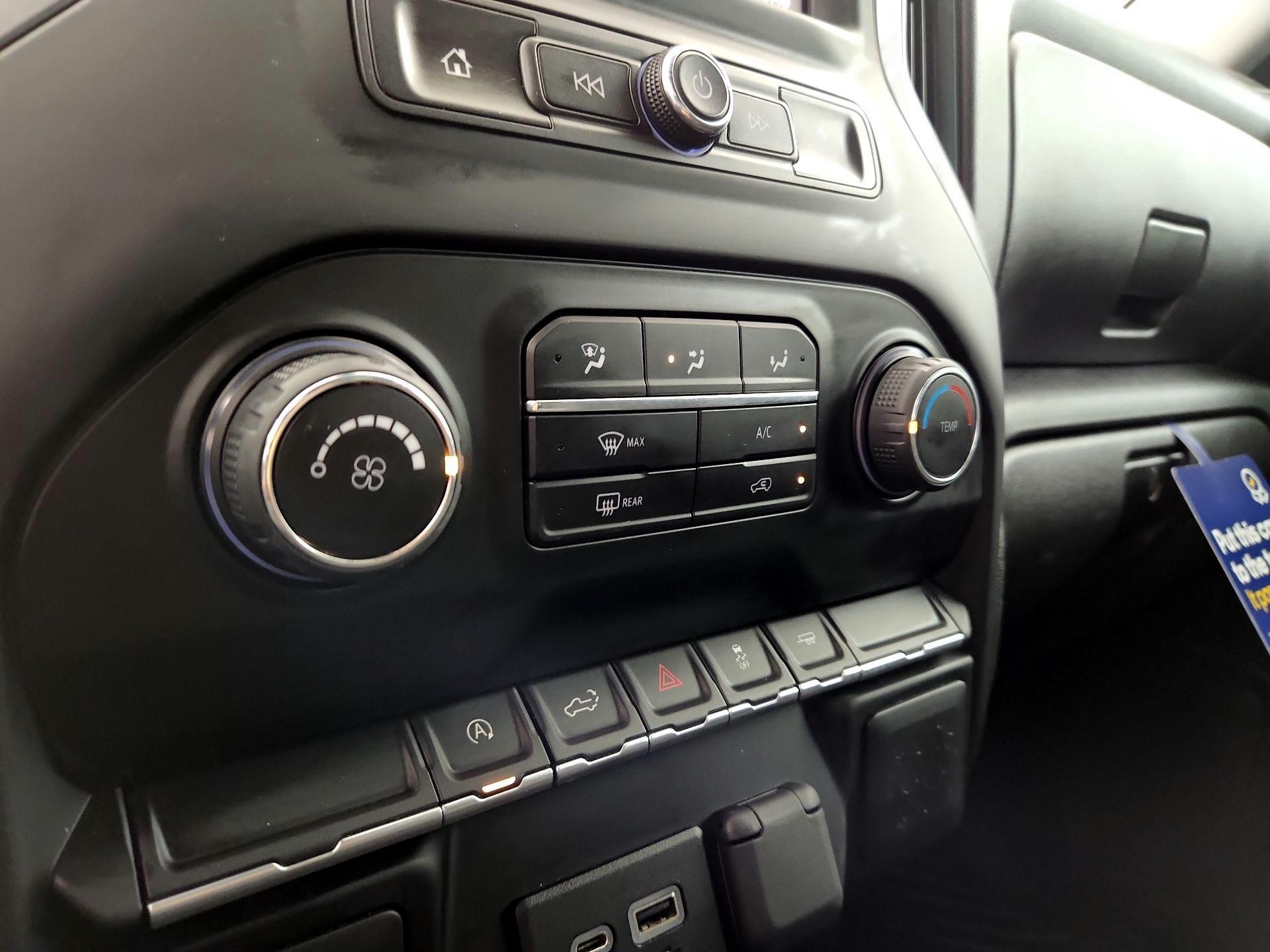 Thumbnail: 2022 Chevrolet Silverado 1500 - 16