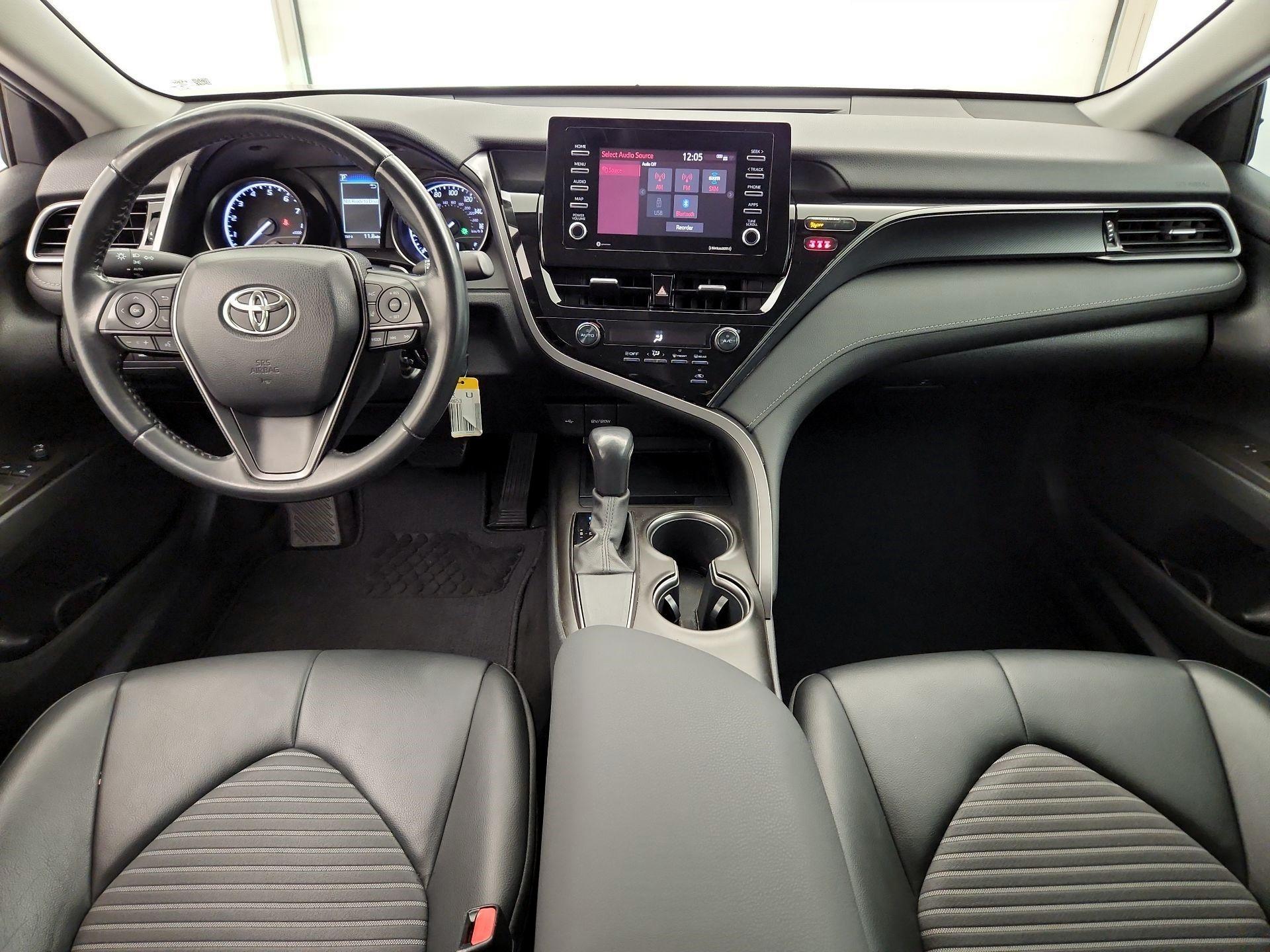 Thumbnail: 2021 Toyota Camry - 9