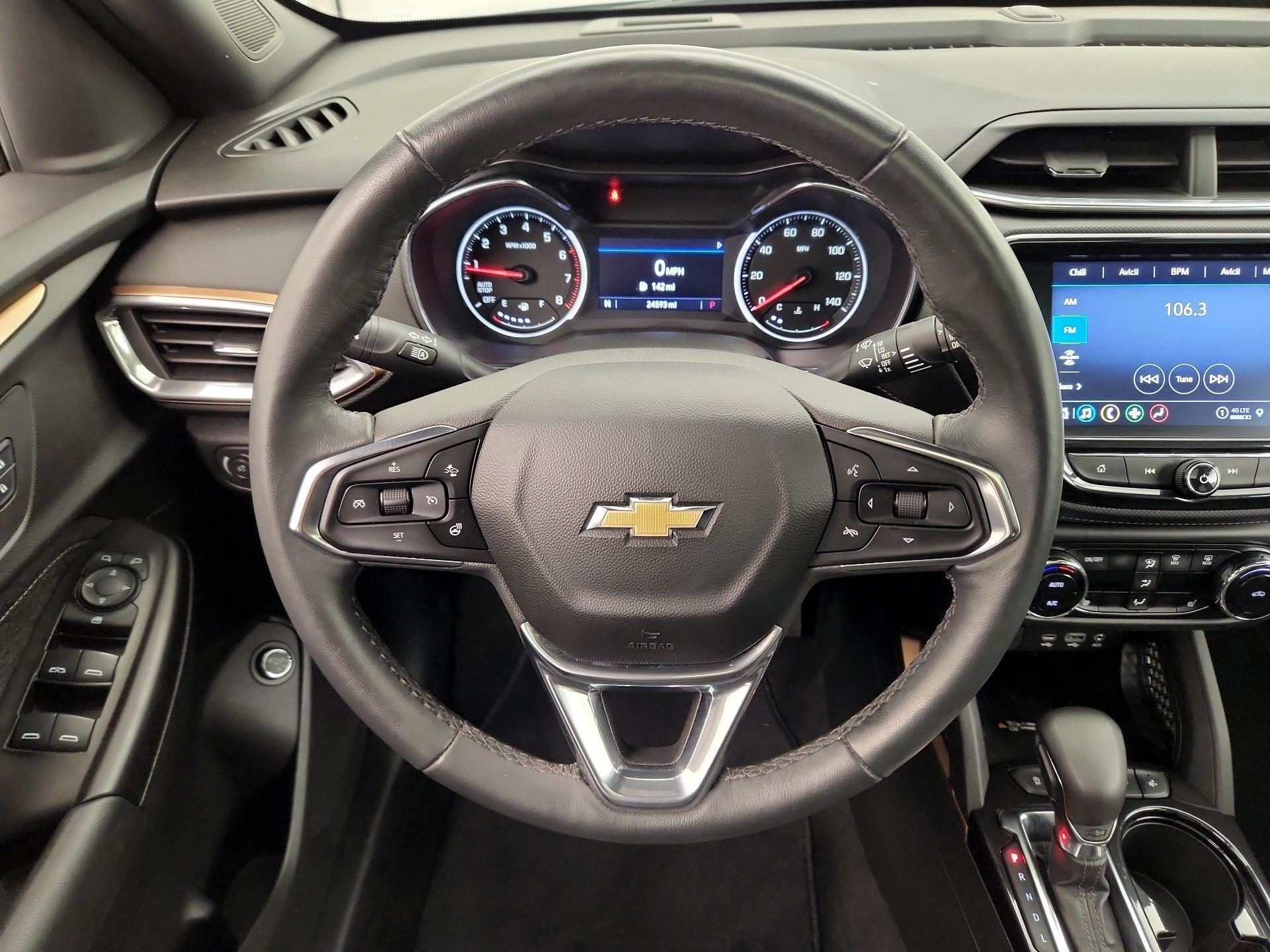 Thumbnail: 2023 Chevrolet TrailBlazer - 10