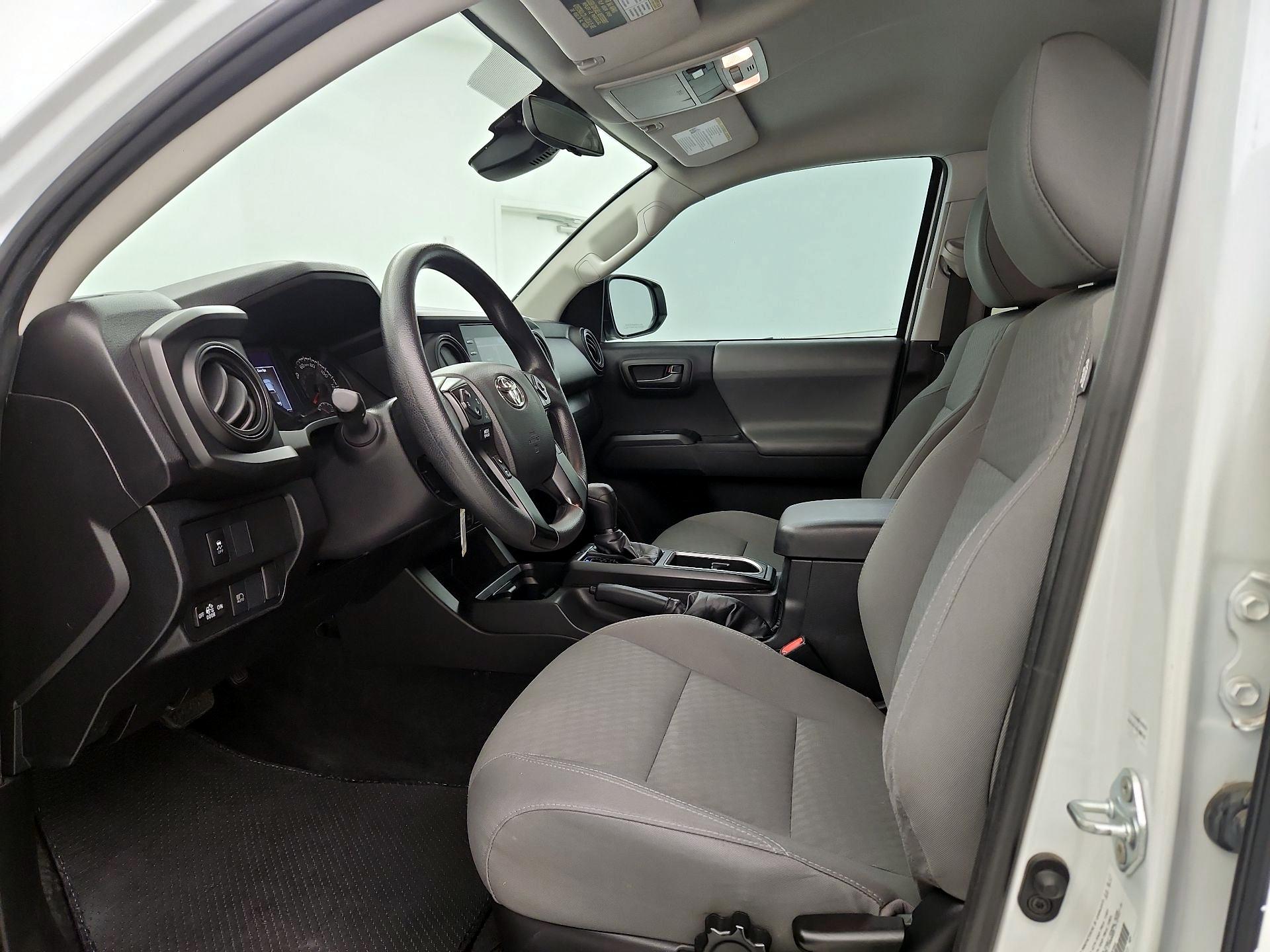Thumbnail: 2021 Toyota Tacoma - 11