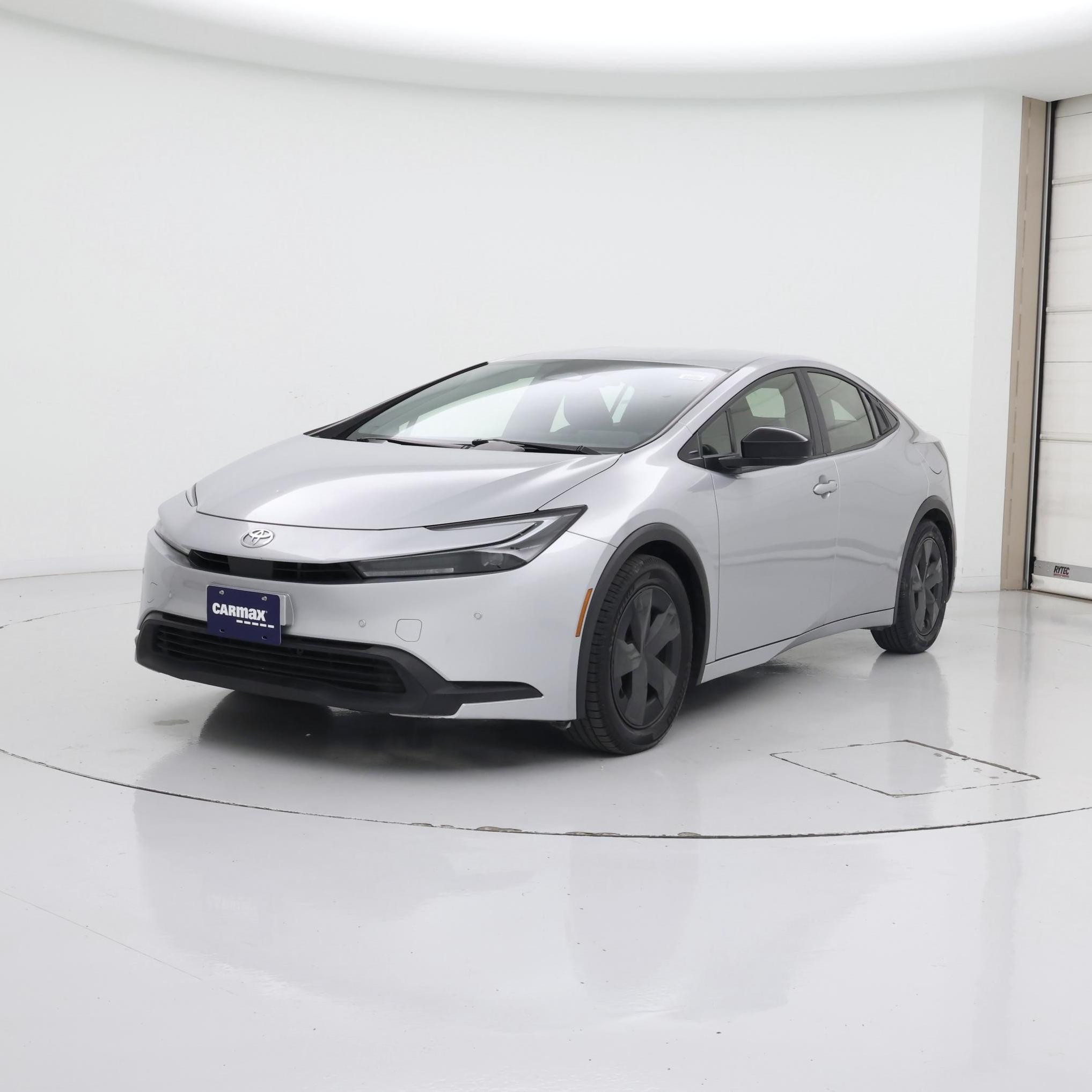 Thumbnail: 2023 Toyota Prius - 4