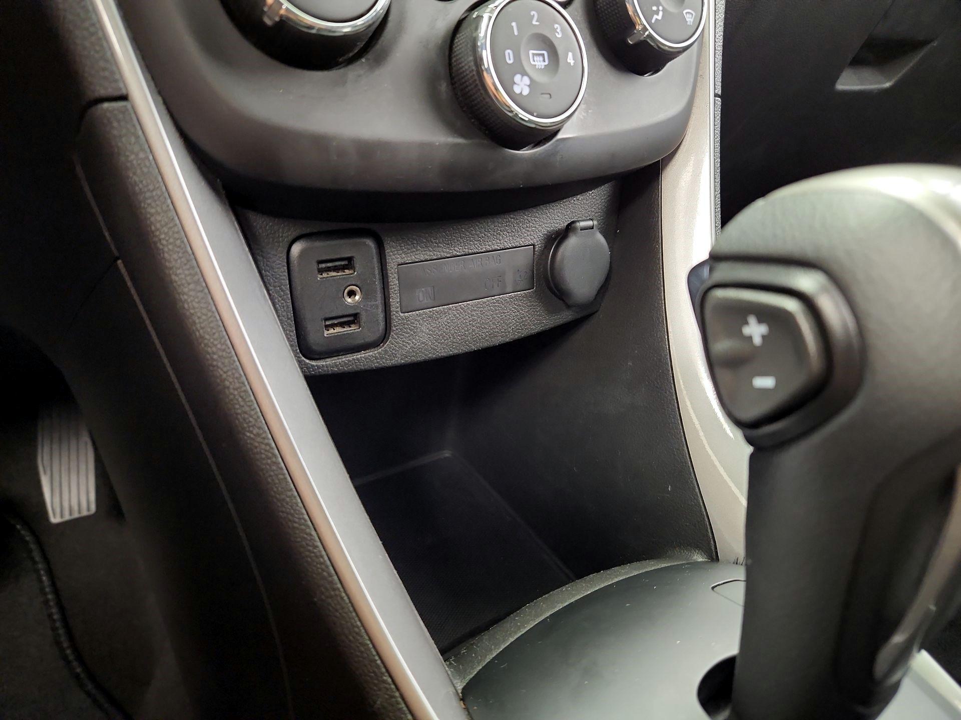 Thumbnail: 2022 Chevrolet Trax - 18