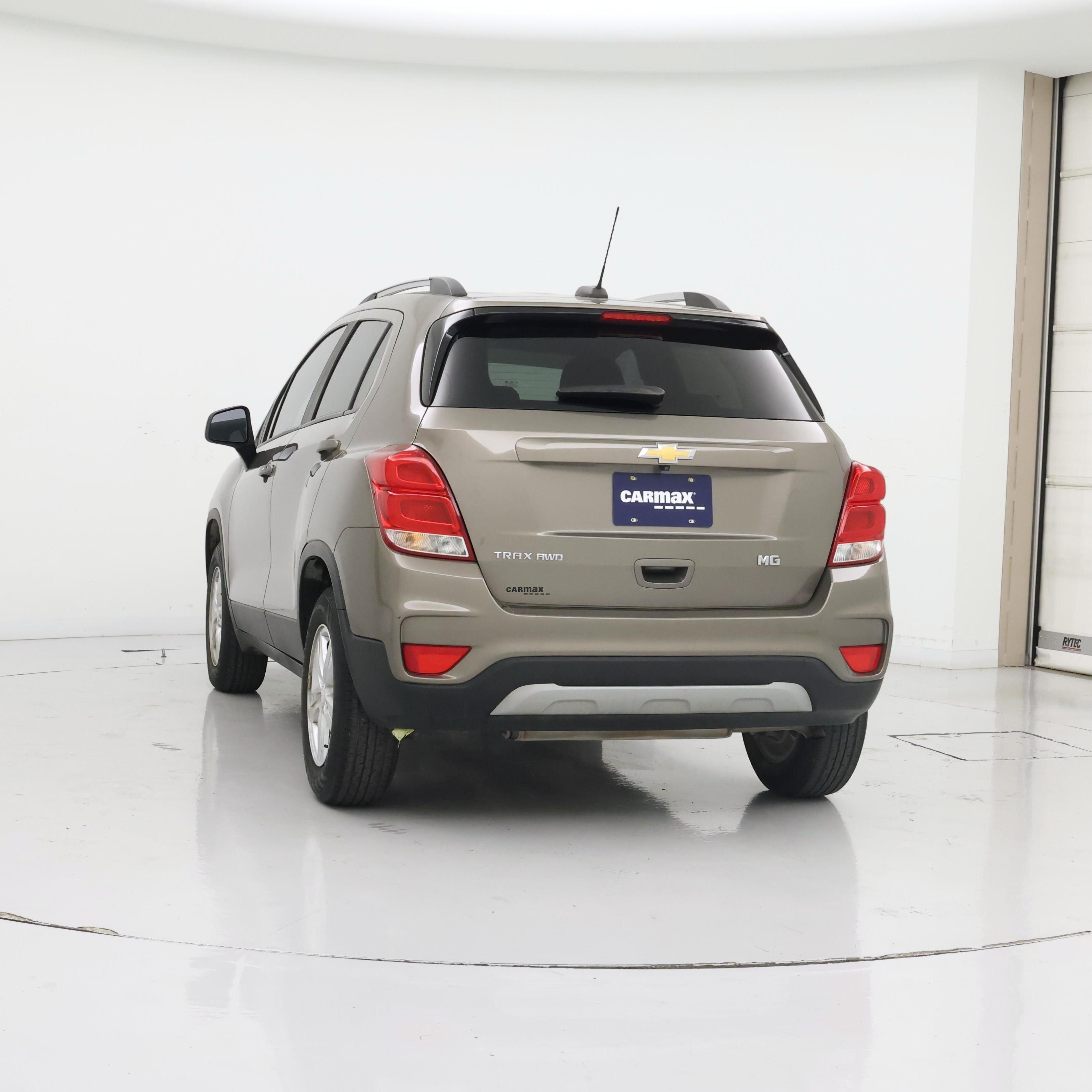 Thumbnail: 2022 Chevrolet Trax - 2
