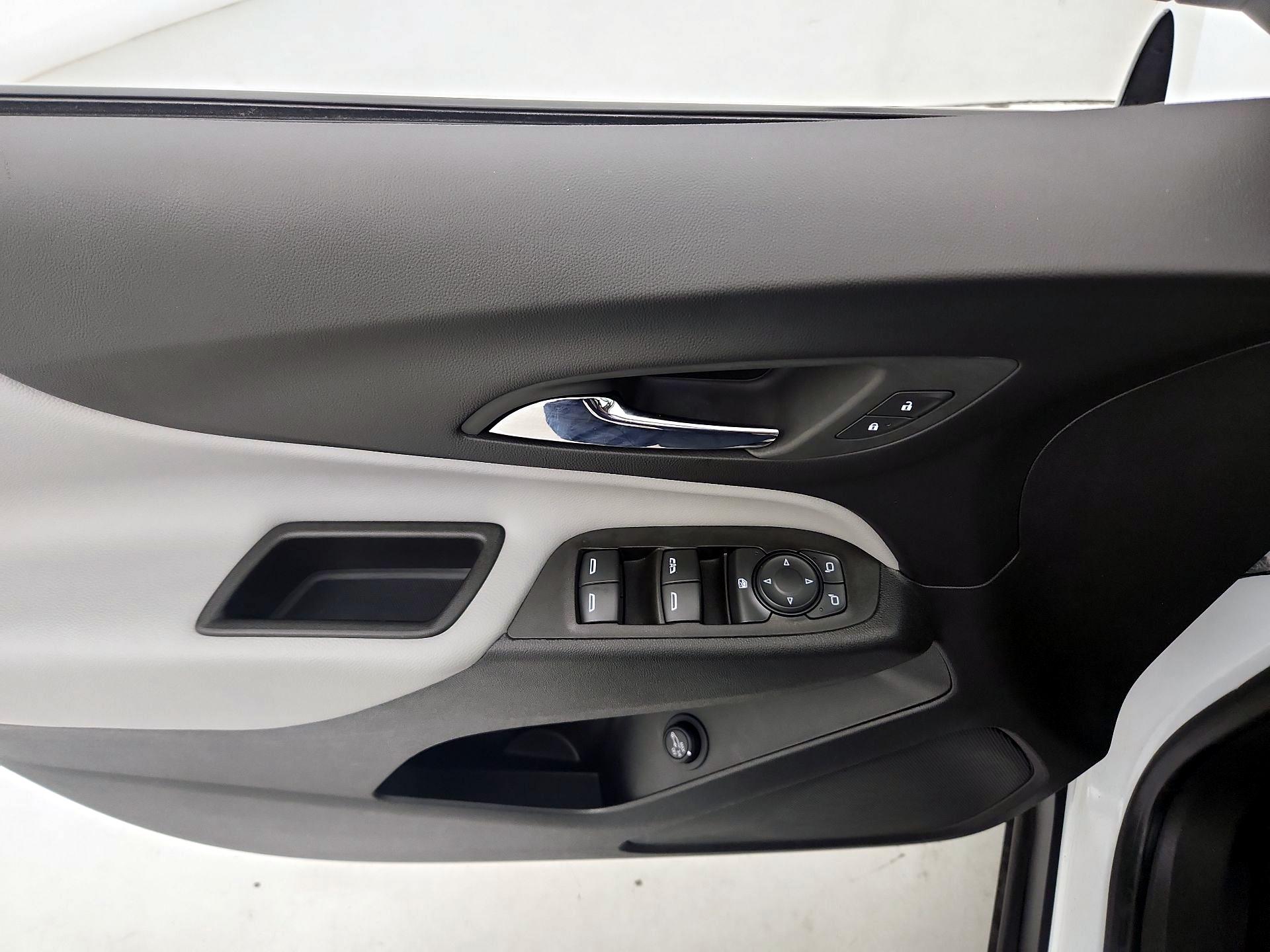 Thumbnail: 2023 Chevrolet Equinox - 12