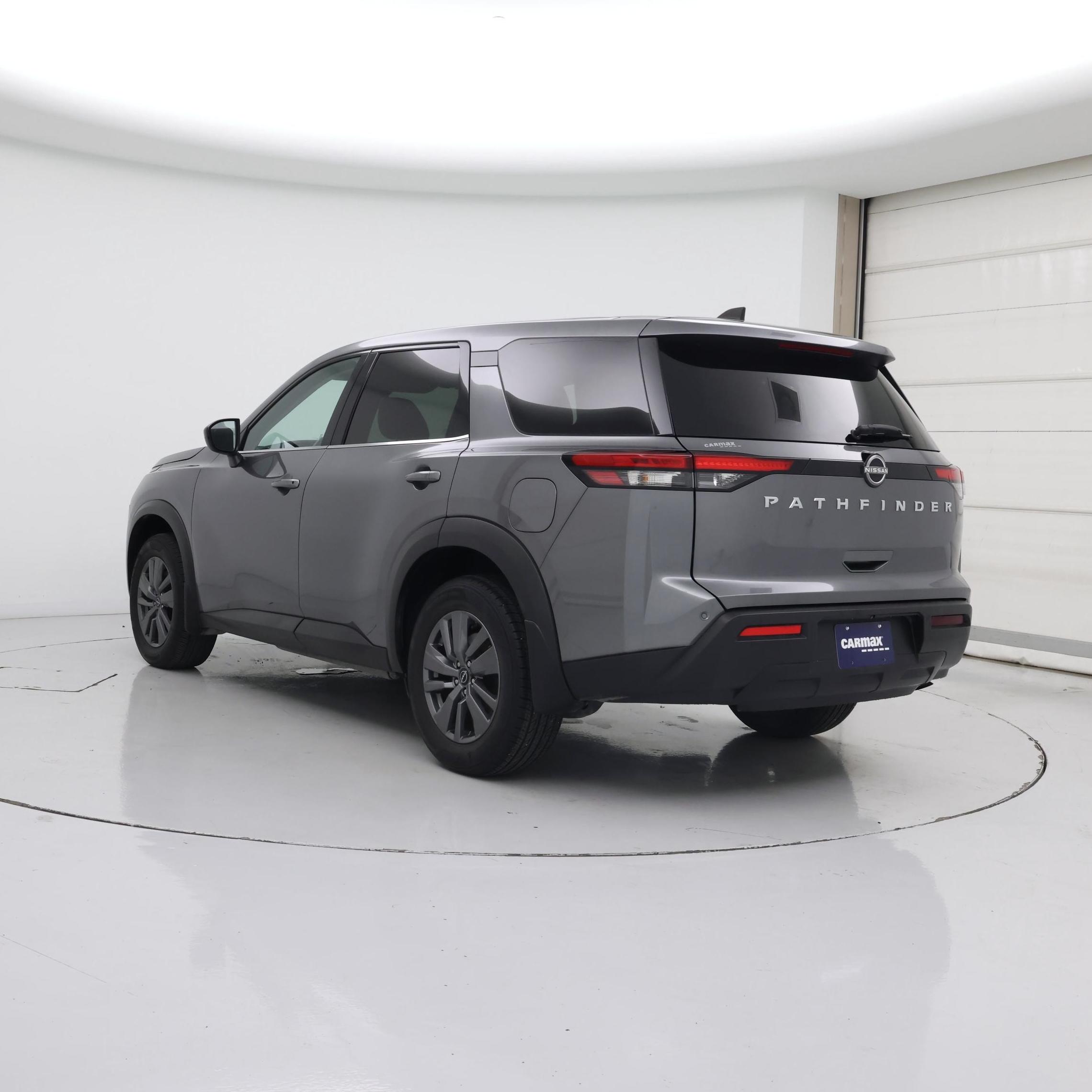 Thumbnail: 2023 Nissan Pathfinder - 2