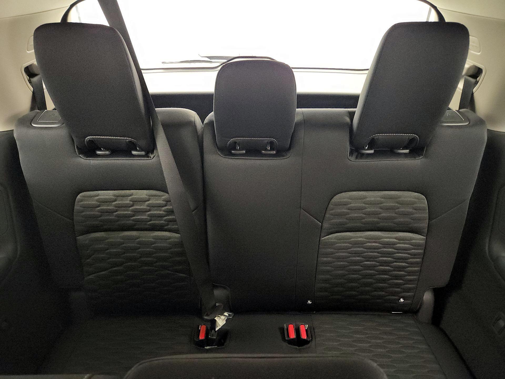 Thumbnail: 2023 Nissan Pathfinder - 20