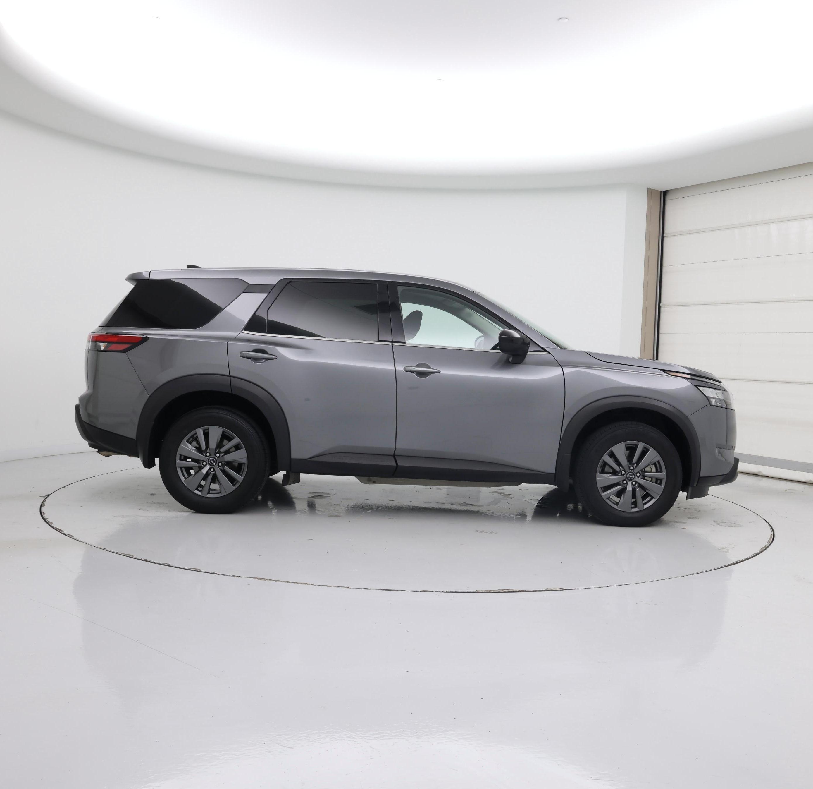 Thumbnail: 2023 Nissan Pathfinder - 7