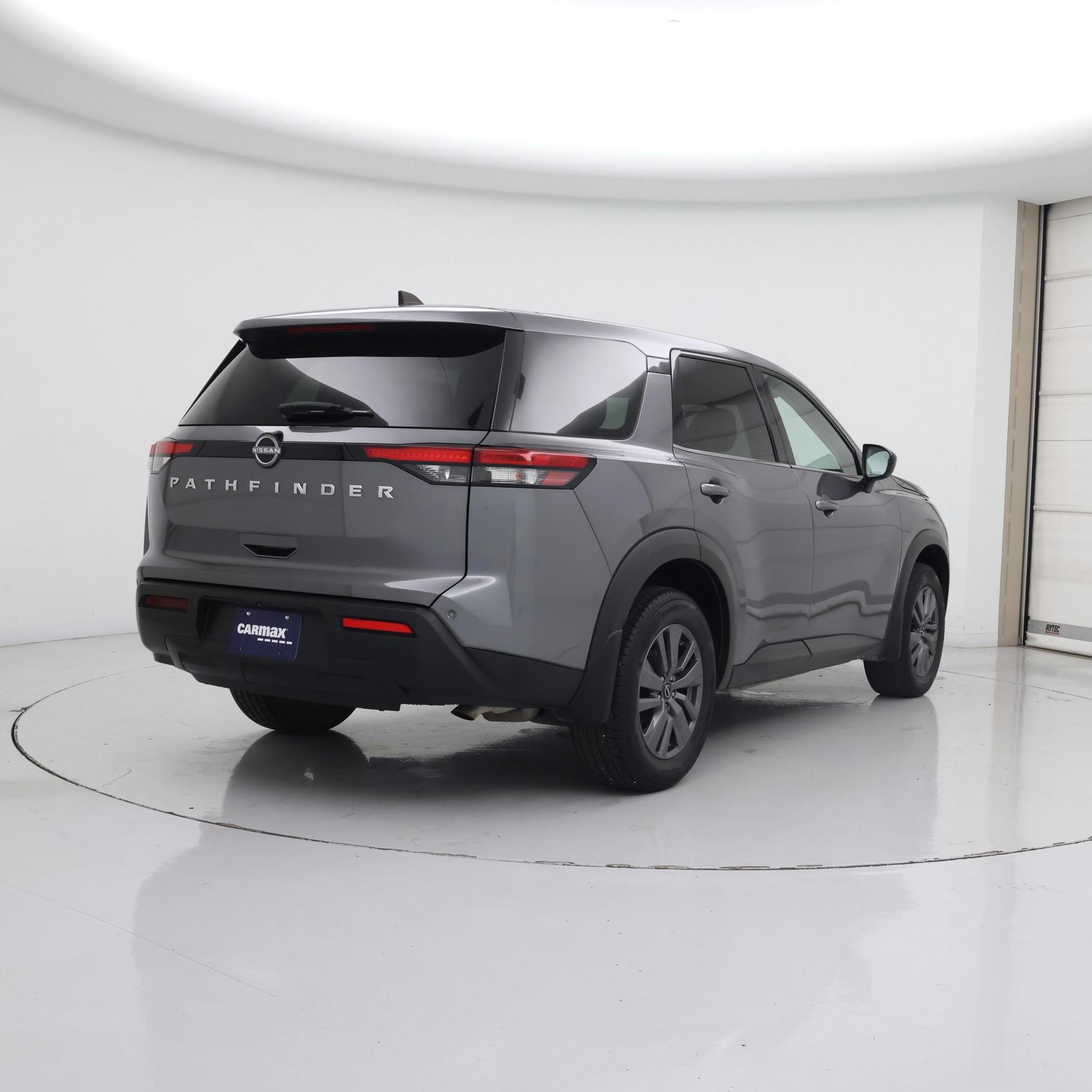 Thumbnail: 2023 Nissan Pathfinder - 8