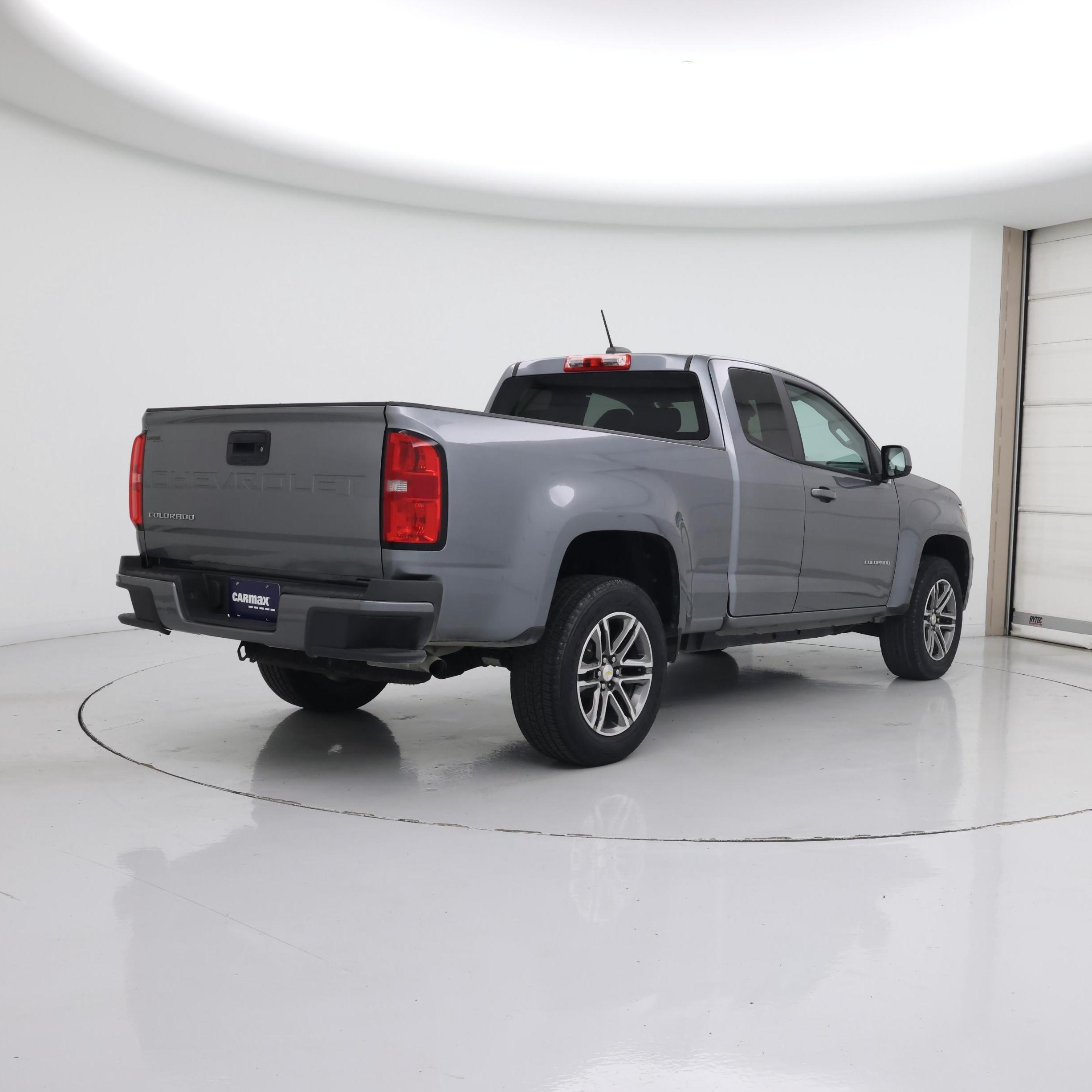 Thumbnail: 2022 Chevrolet Colorado - 8