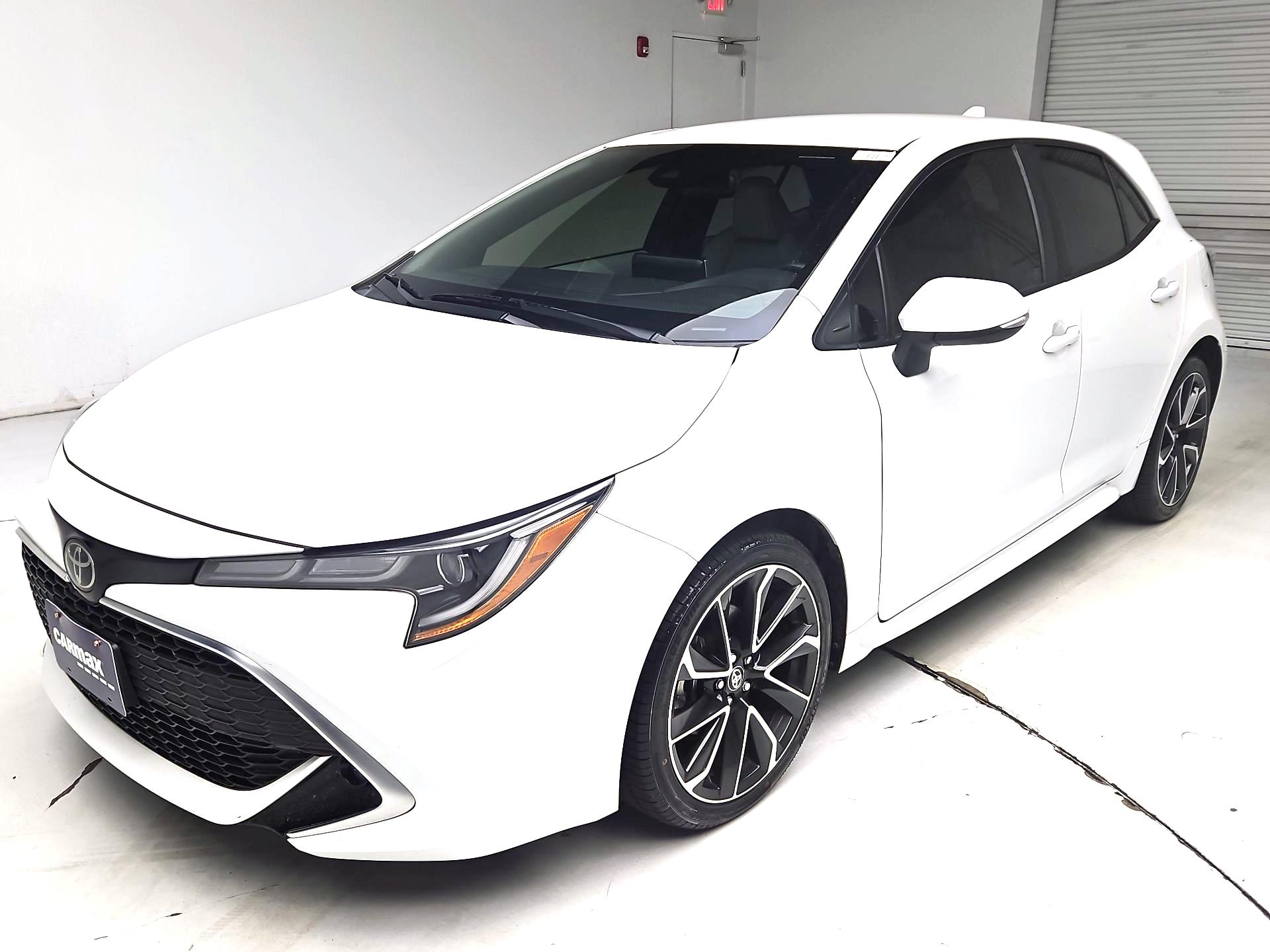 Thumbnail: 2021 Toyota Corolla - 3