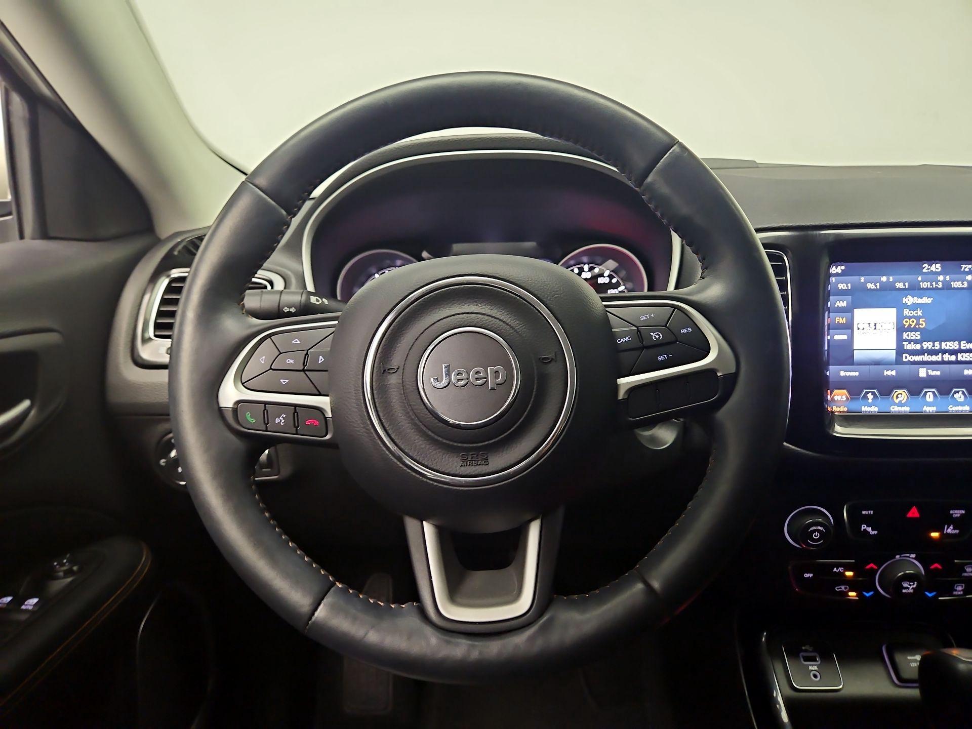 Thumbnail: 2018 Jeep Compass - 10