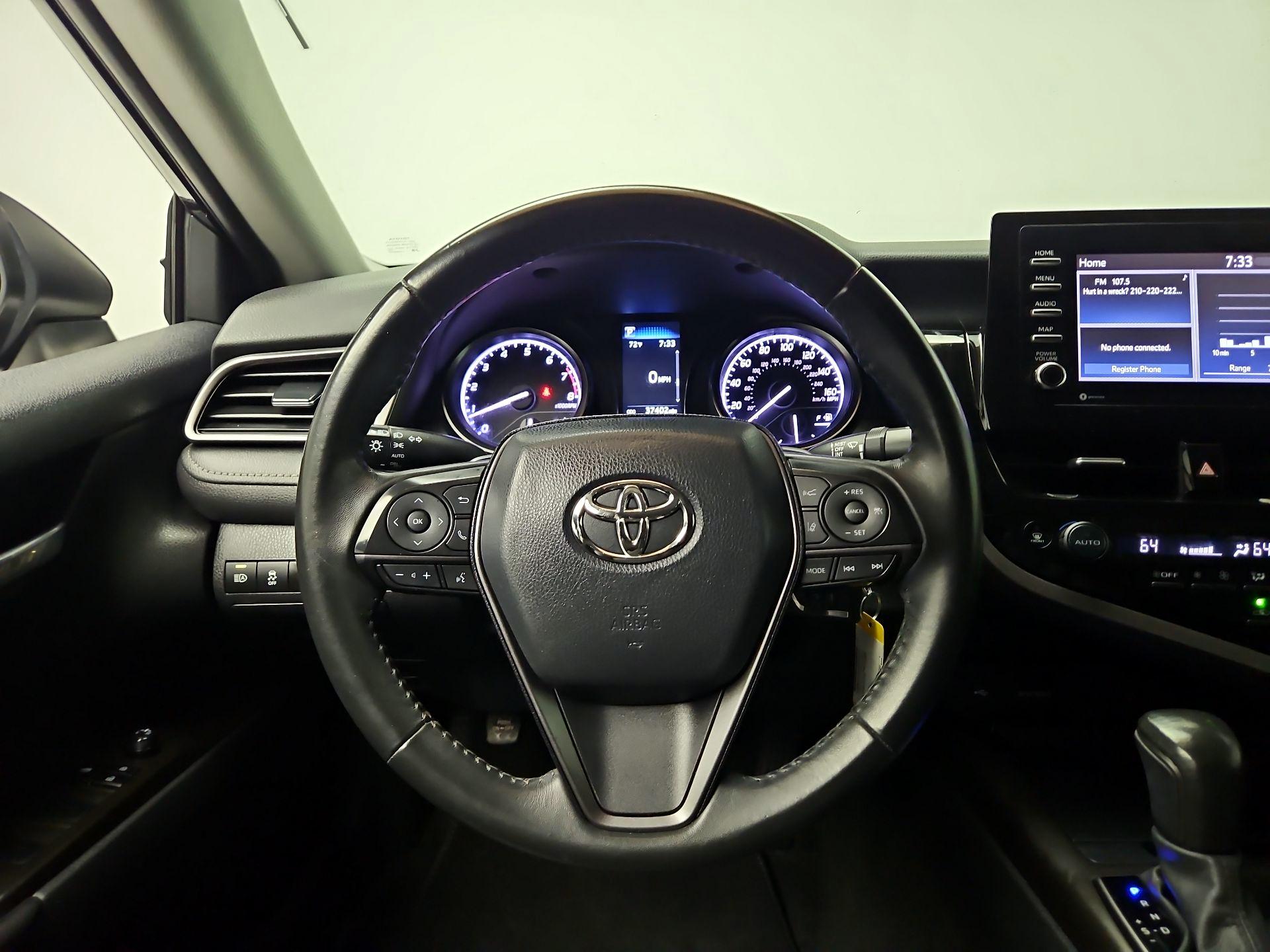 Thumbnail: 2023 Toyota Camry - 10