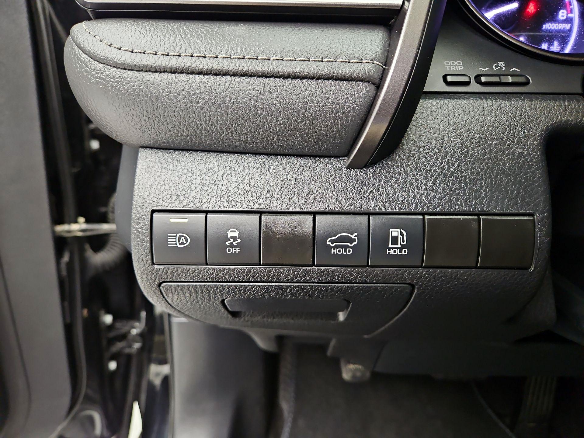 Thumbnail: 2023 Toyota Camry - 13