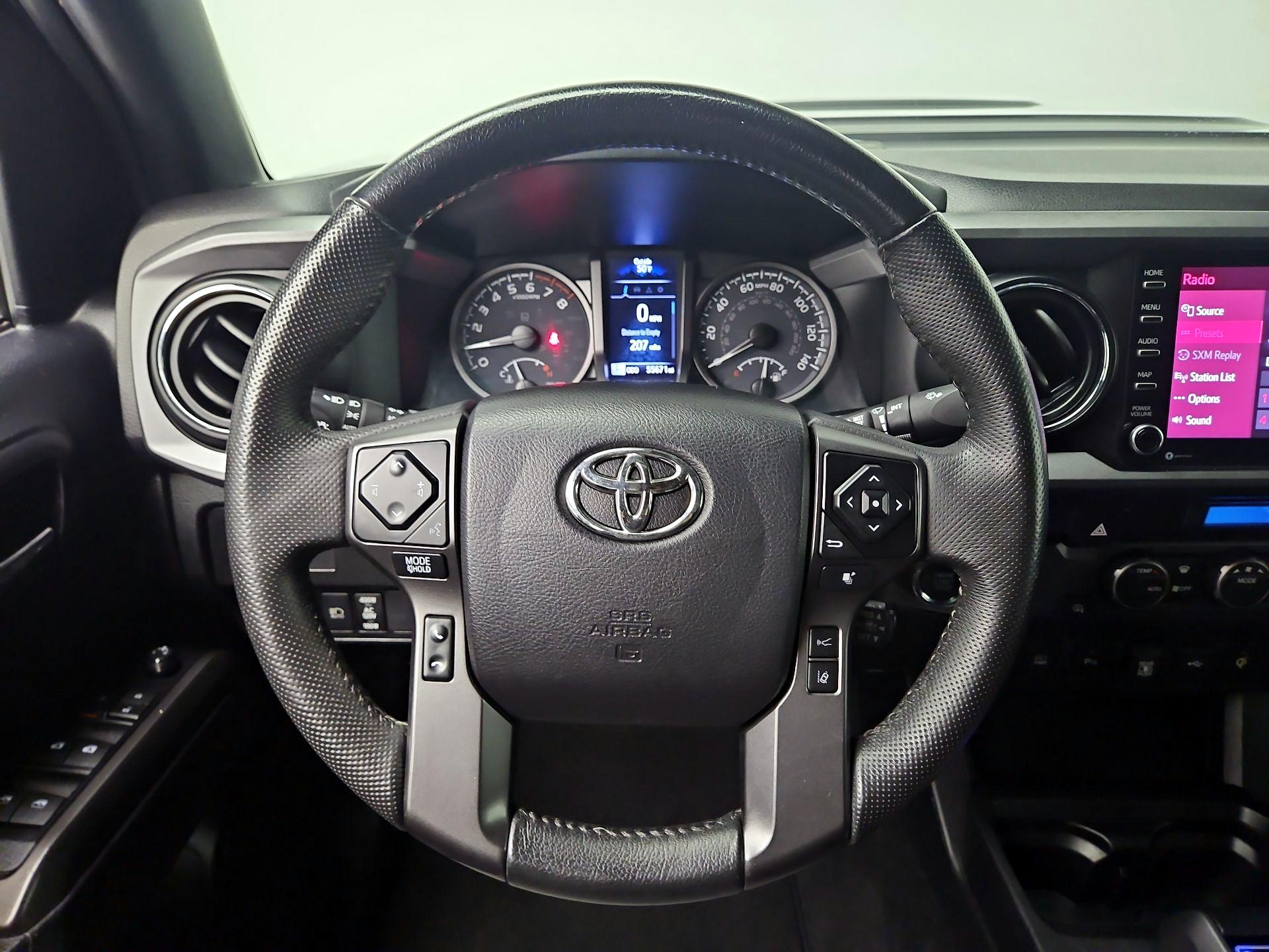 Thumbnail: 2021 Toyota Tacoma - 10