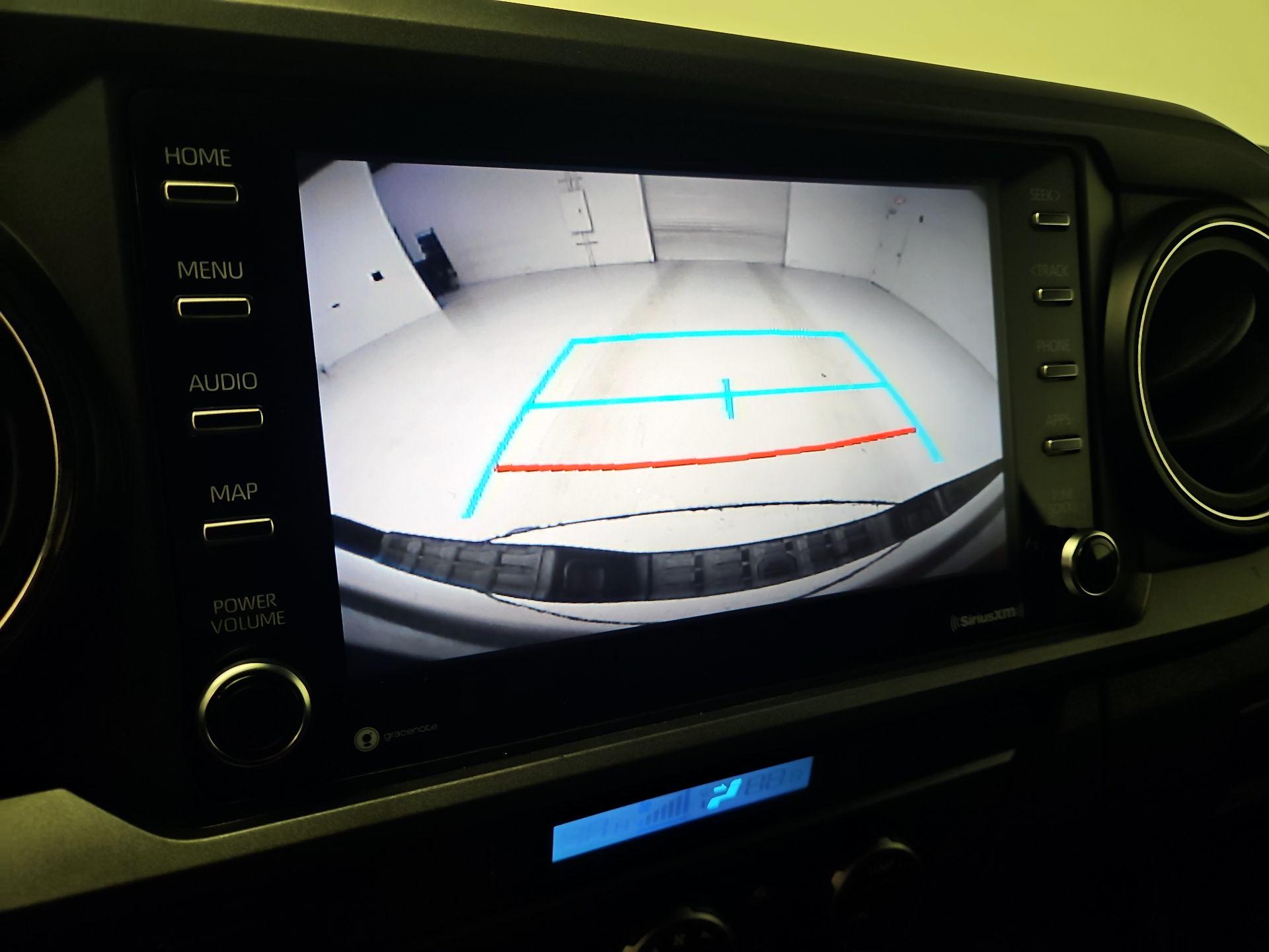 Thumbnail: 2021 Toyota Tacoma - 14