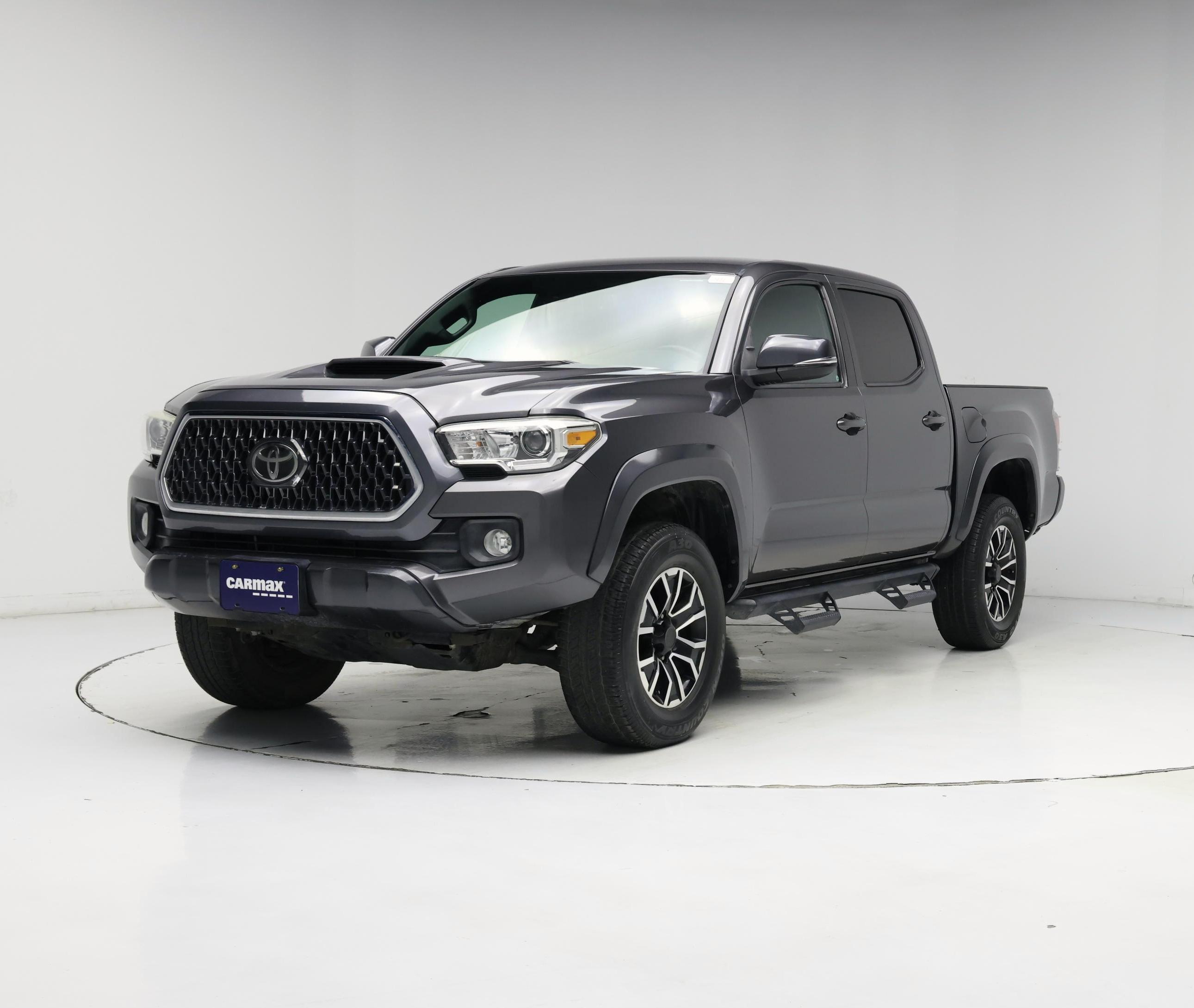 Thumbnail: 2021 Toyota Tacoma - 4