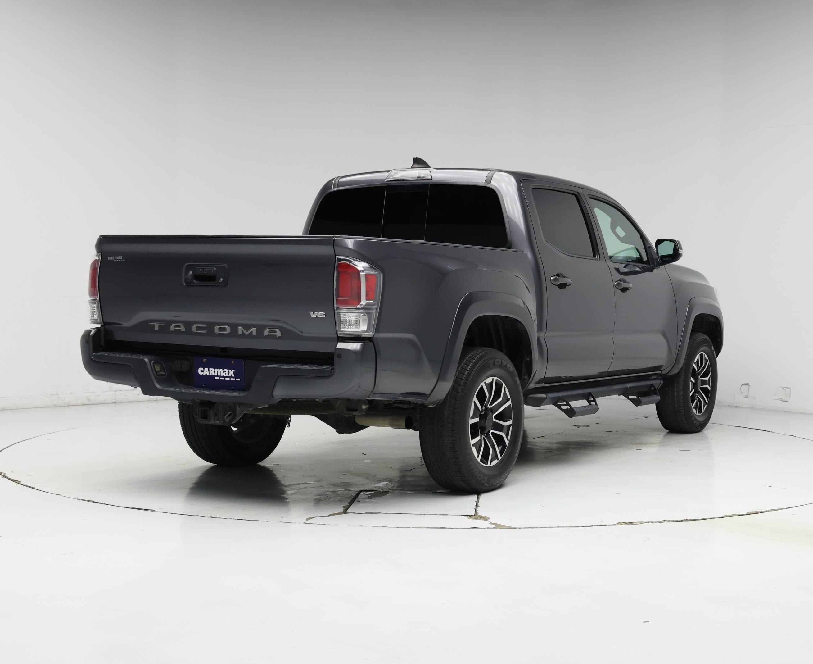 Thumbnail: 2021 Toyota Tacoma - 8