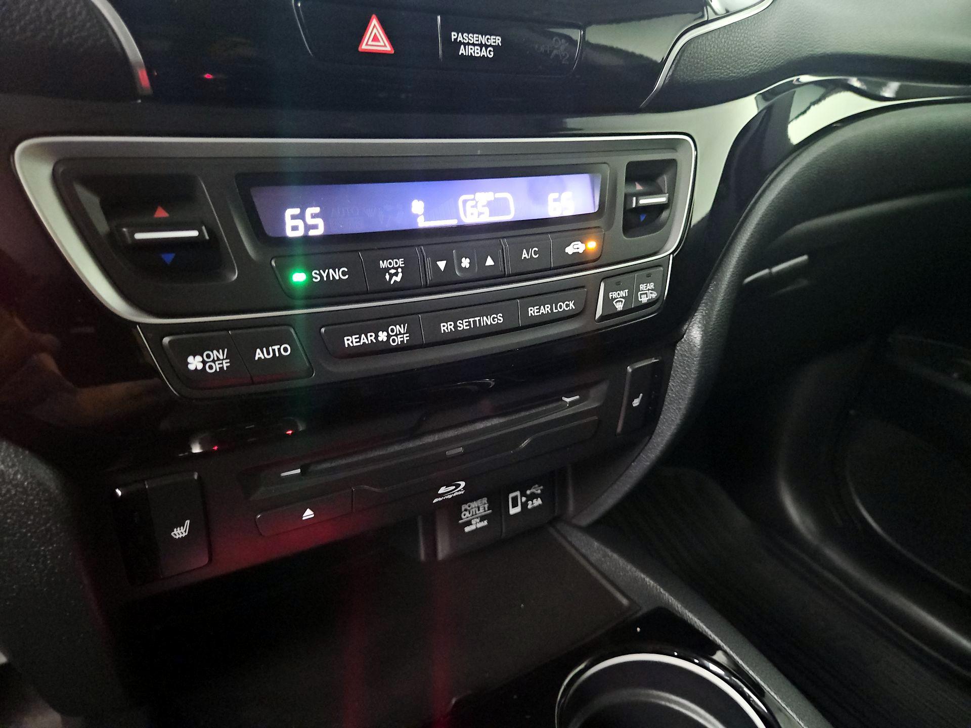 Thumbnail: 2021 Honda Pilot - 17