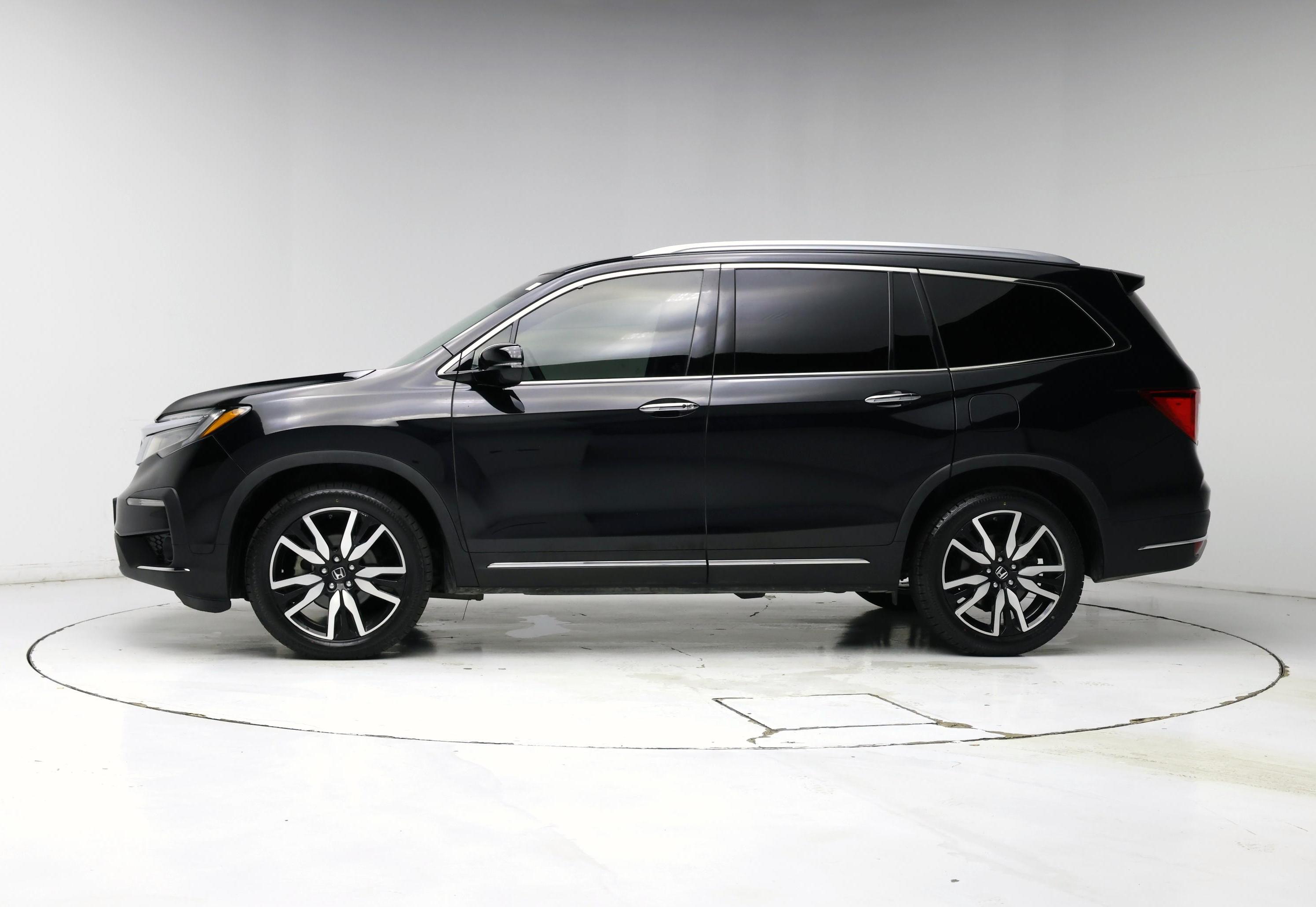 Thumbnail: 2021 Honda Pilot - 3