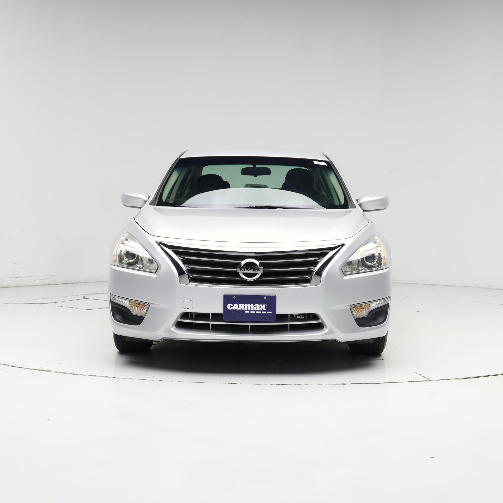 Thumbnail: 2015 Nissan Altima - 5